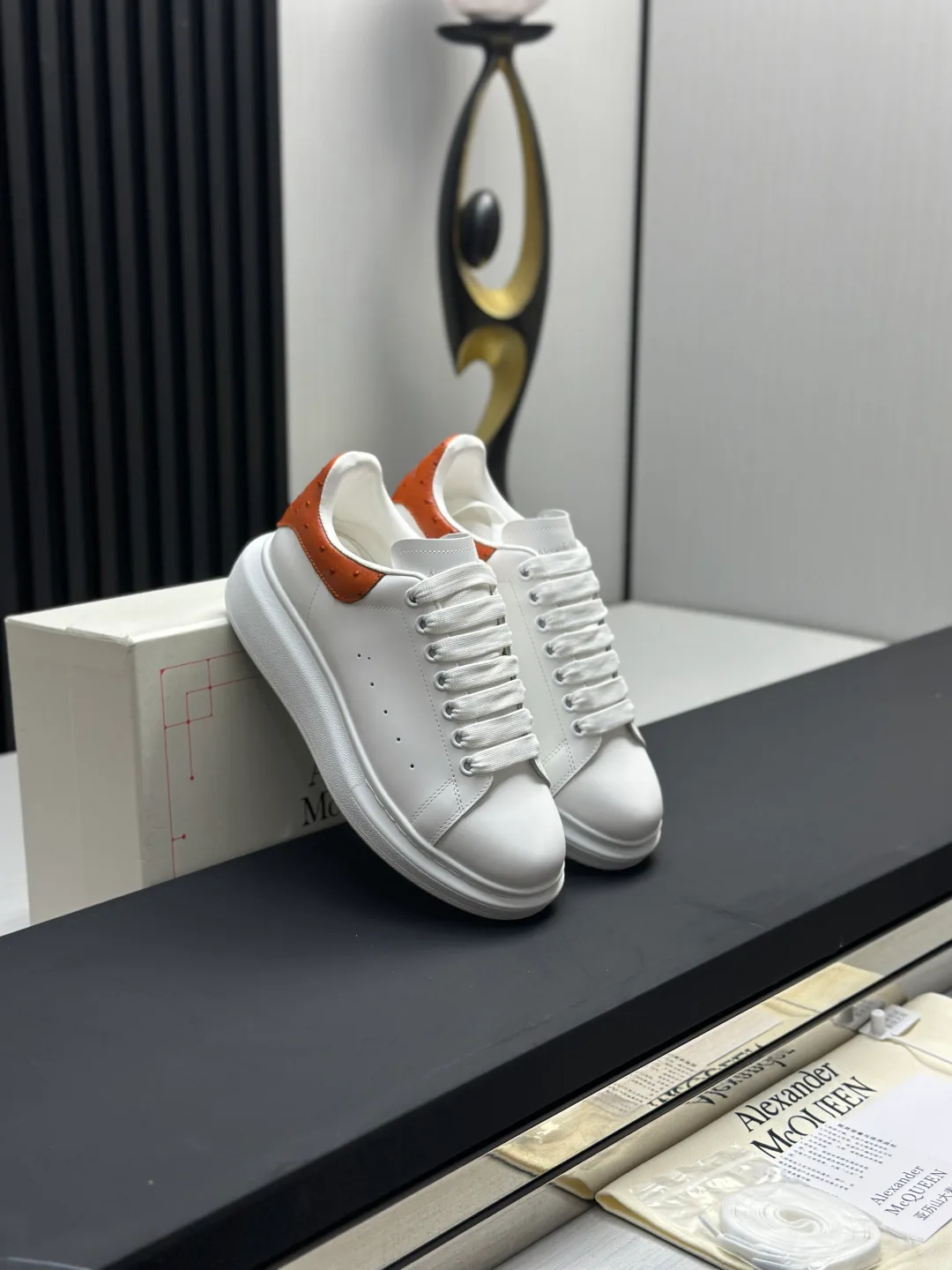 Кроссовки Женские Alexander Mcqueen 18677580