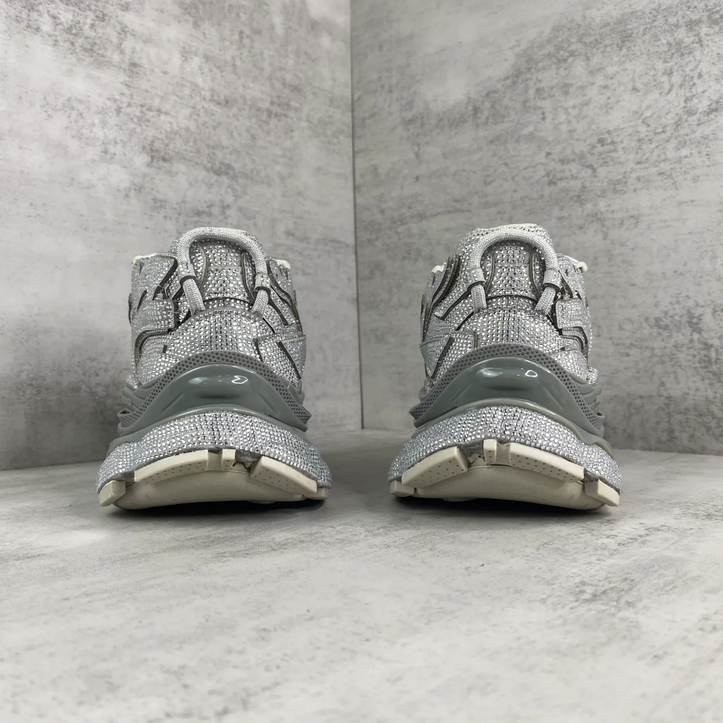 Кроссовки Женские Balenciaga 11216168