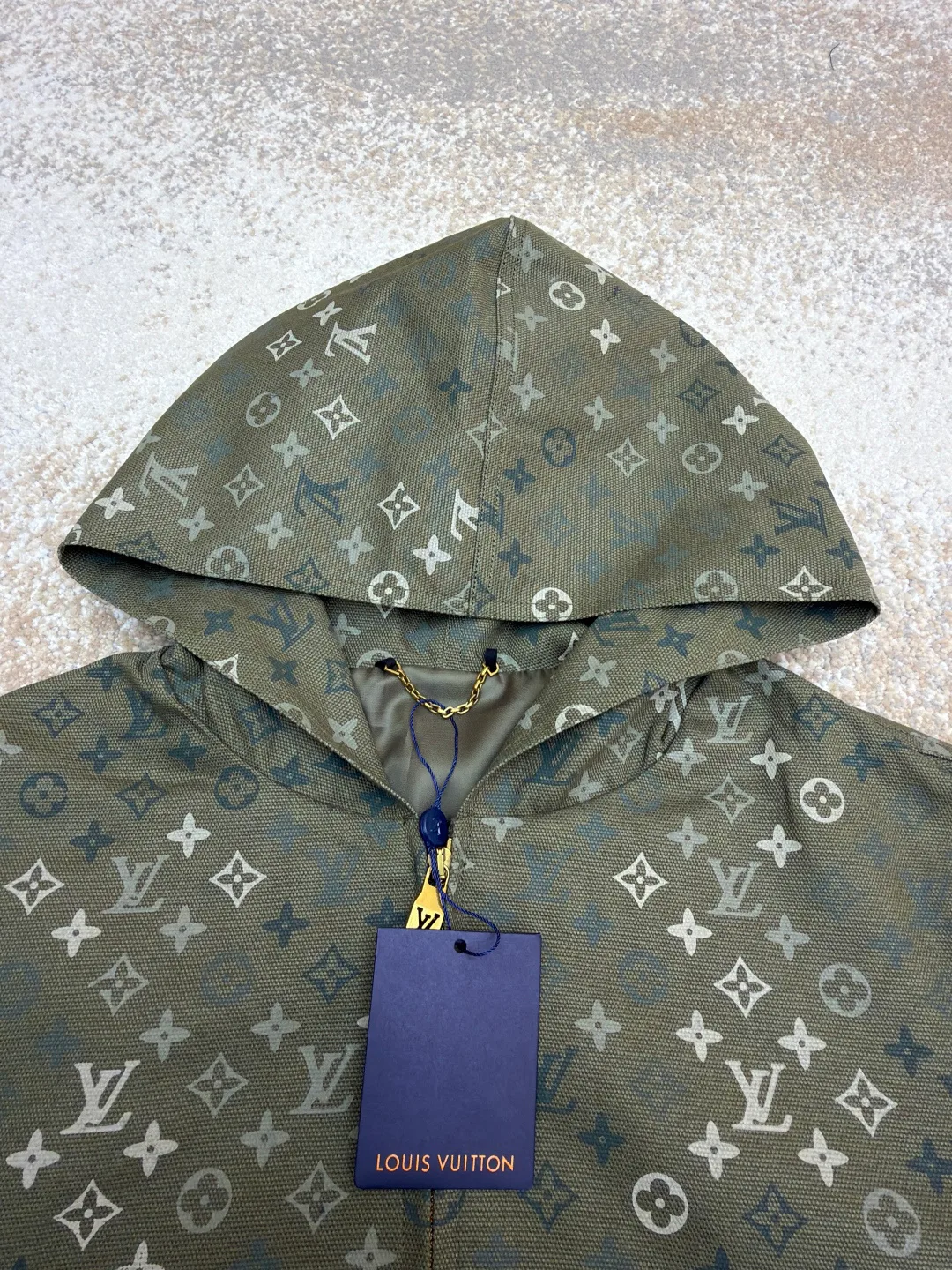 Куртки И Пуховики Мужские Louis Vuitton 1270669