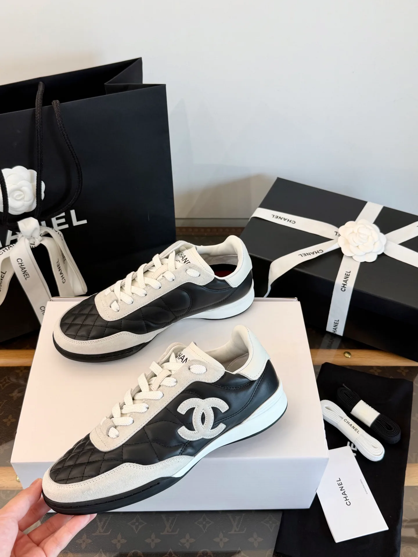 Кроссовки Женские Chanel 19295980