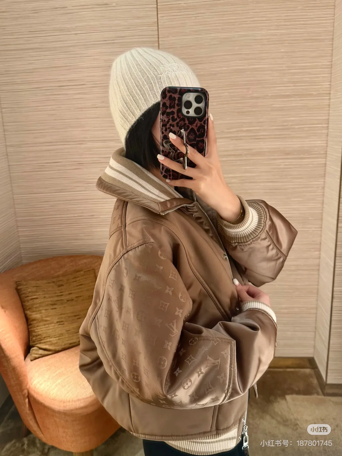 Куртки И Пуховики Женские Miu Miu 1489018