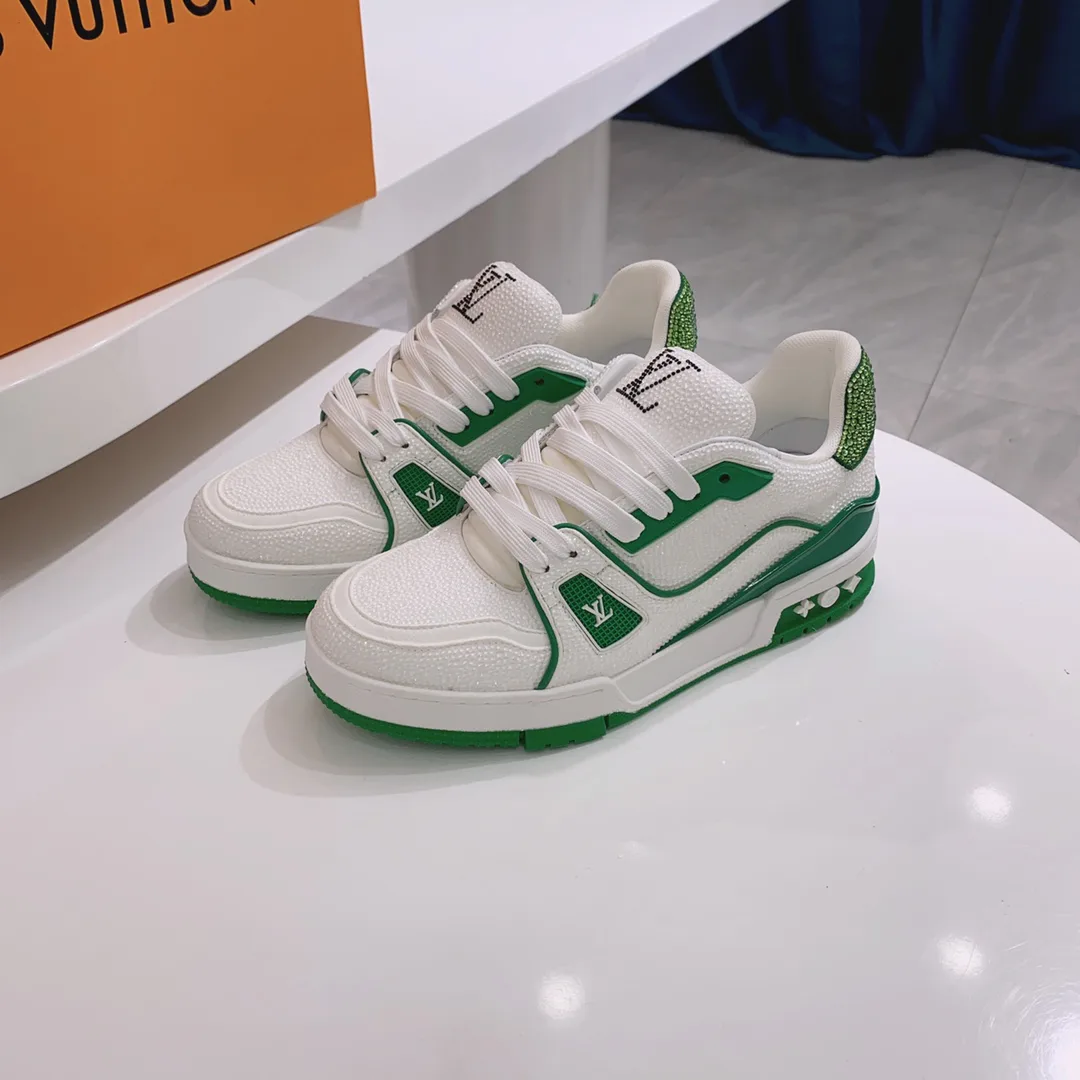 Кроссовки Женские Louis Vuitton 11707411