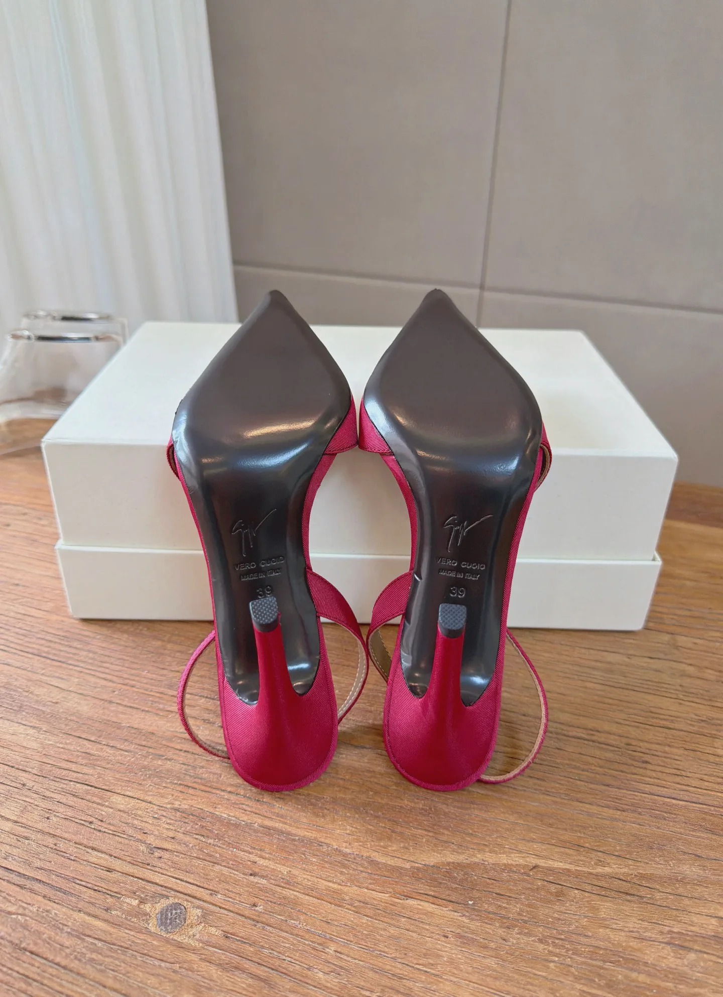 Туфли Женские Giuseppe Zanotti 19416007
