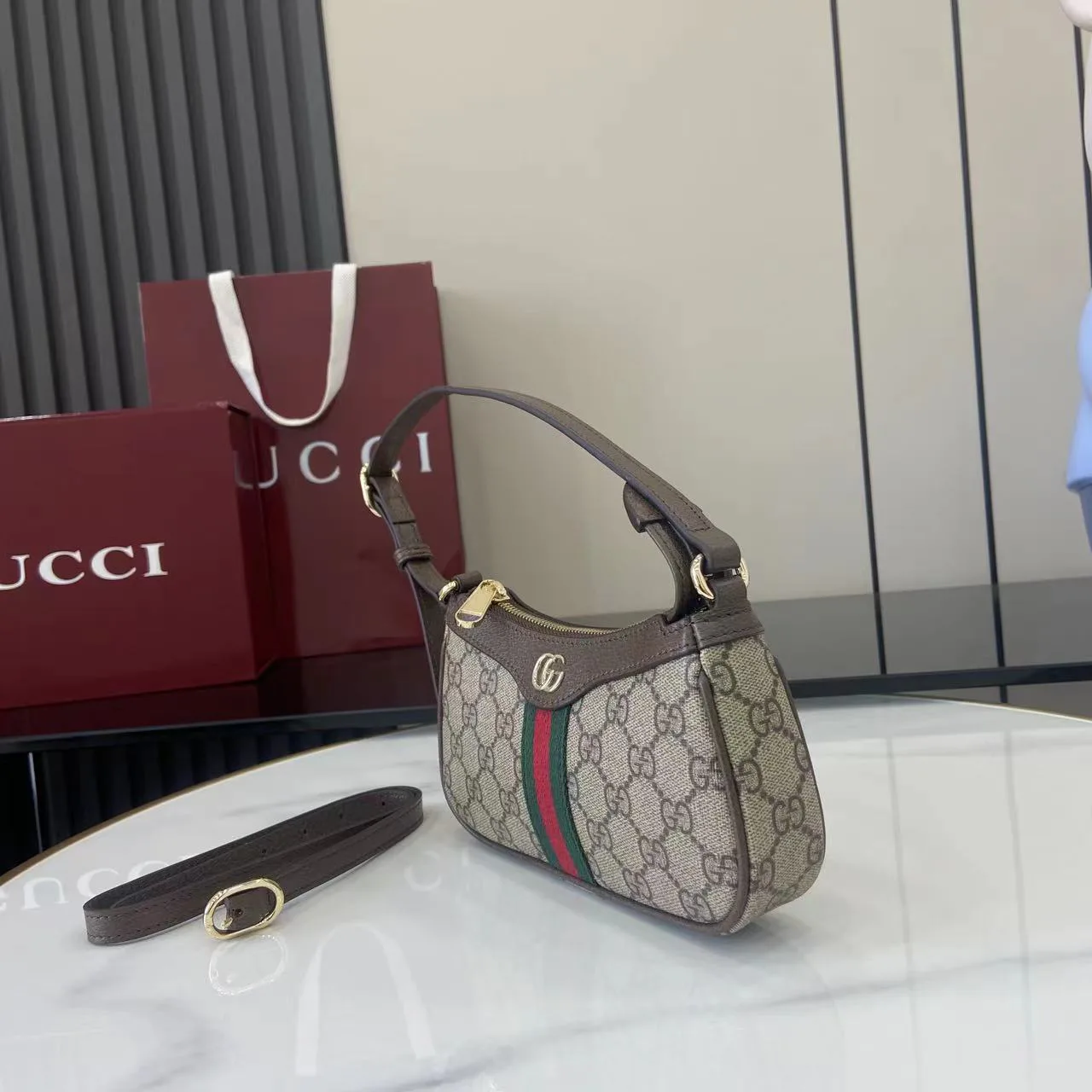 Классические Сумки Женские Gucci 13435201