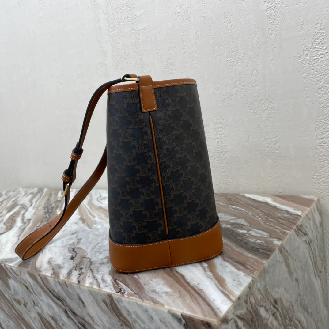Сумки На Ремне Женские Celine 12604696
