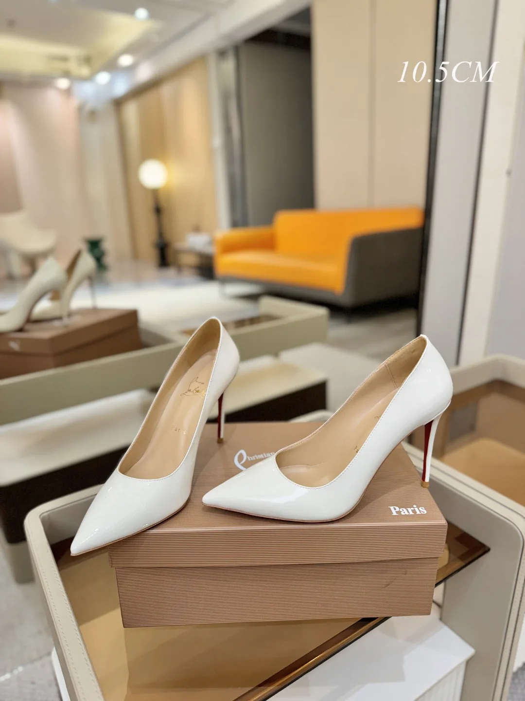 Туфли Женские Christian Louboutin 11079844