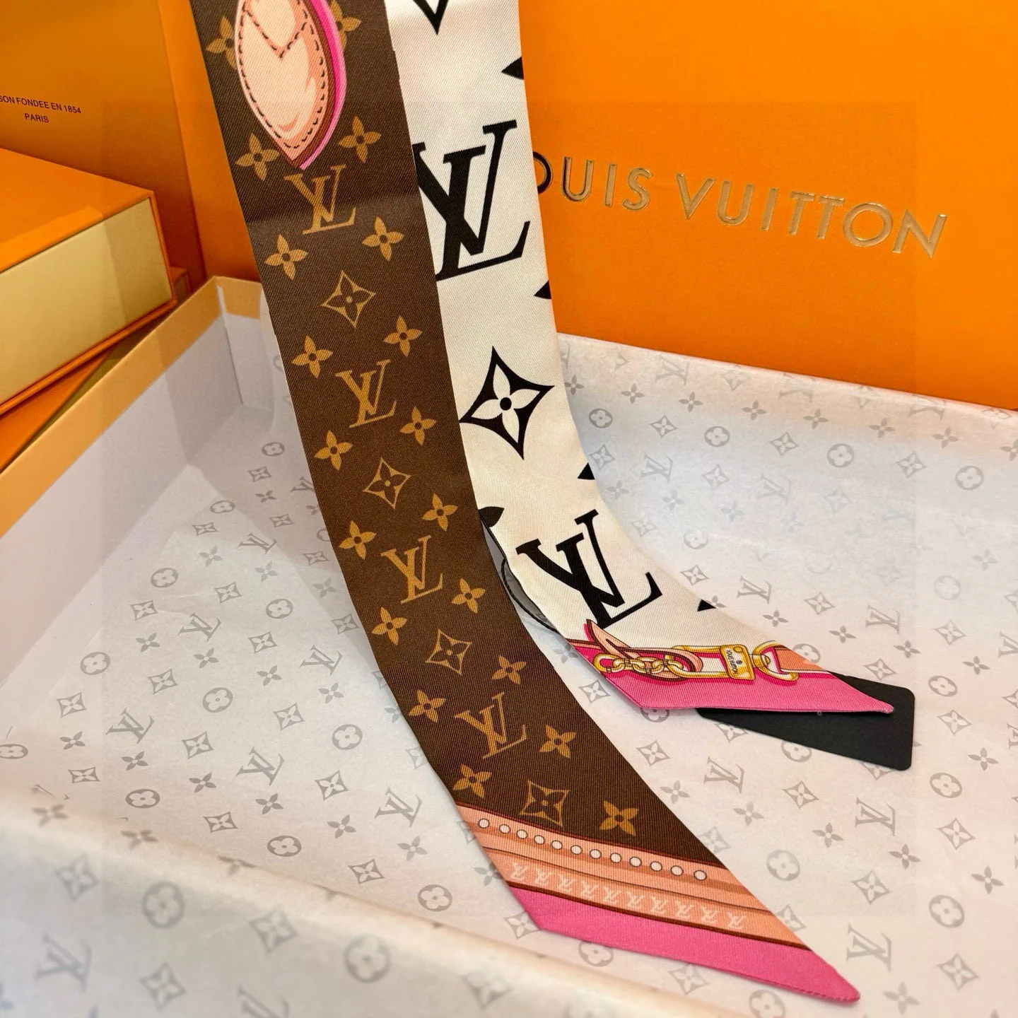 Платки Louis Vuitton 12918464