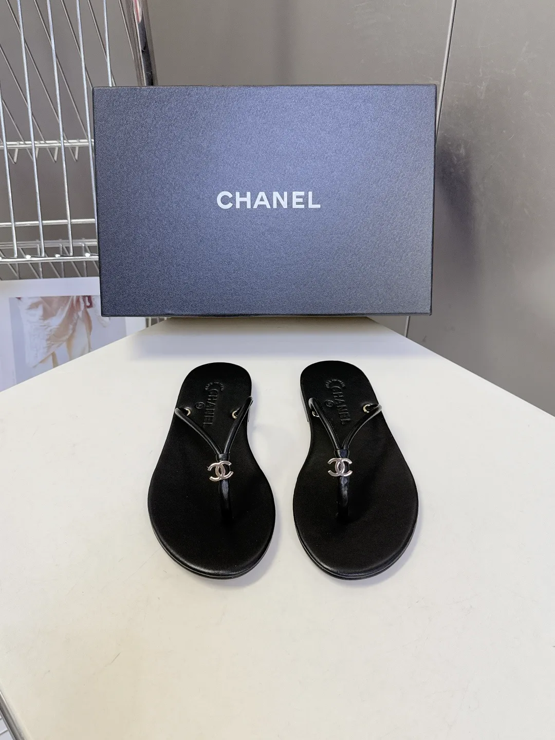 Шлепанцы Женские Chanel 11677226