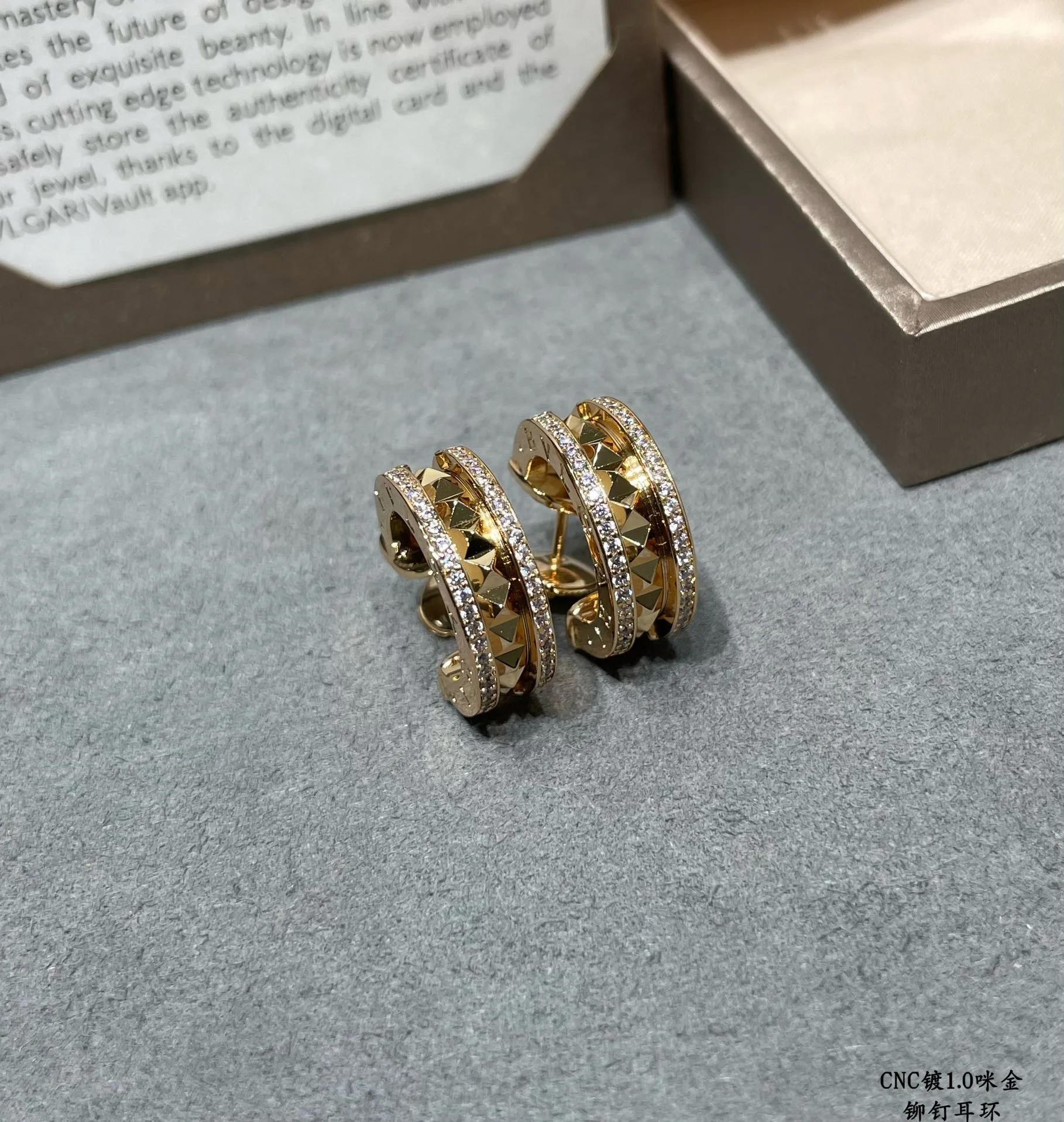 Бижутерия Bvlgari 10823535