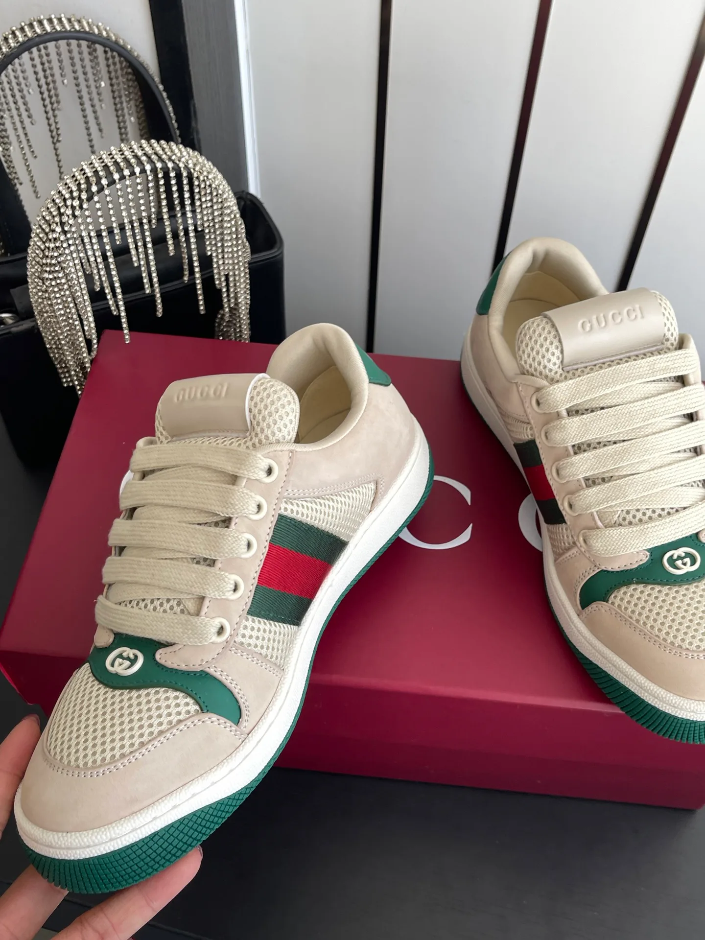 Кроссовки Женские Gucci 18582909