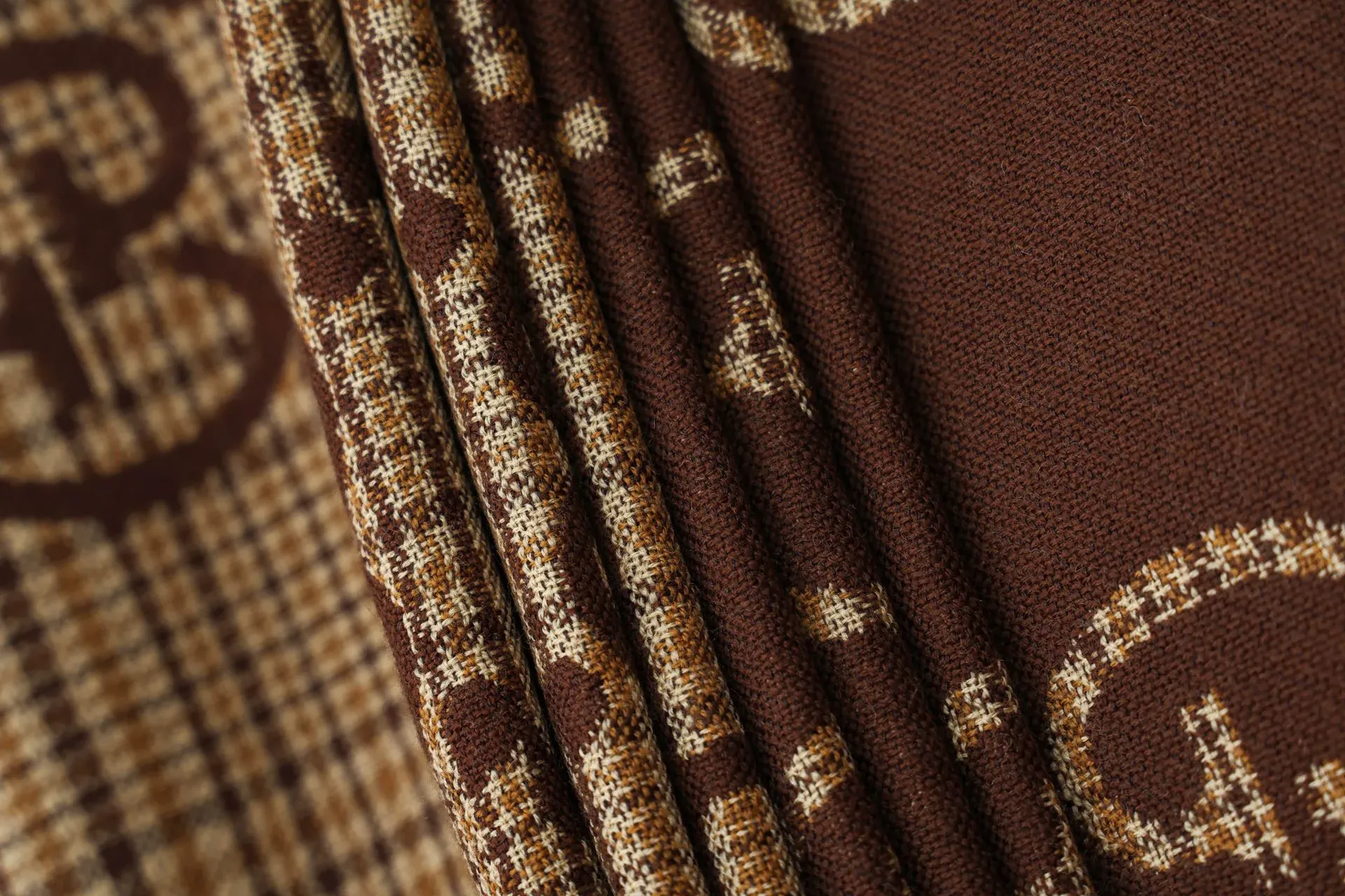 Шарфы Gucci 229334