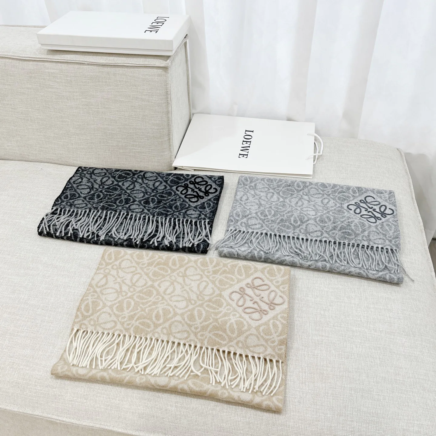 Шарфы Loewe 240028