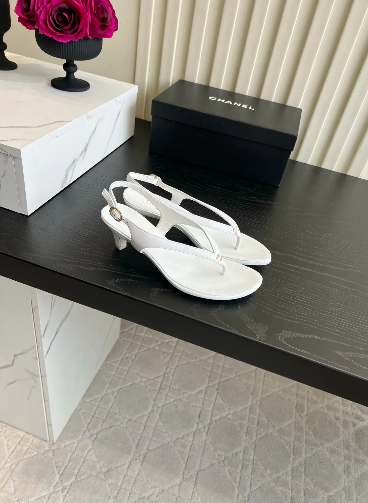 Босоножки Женские Chanel 16954159