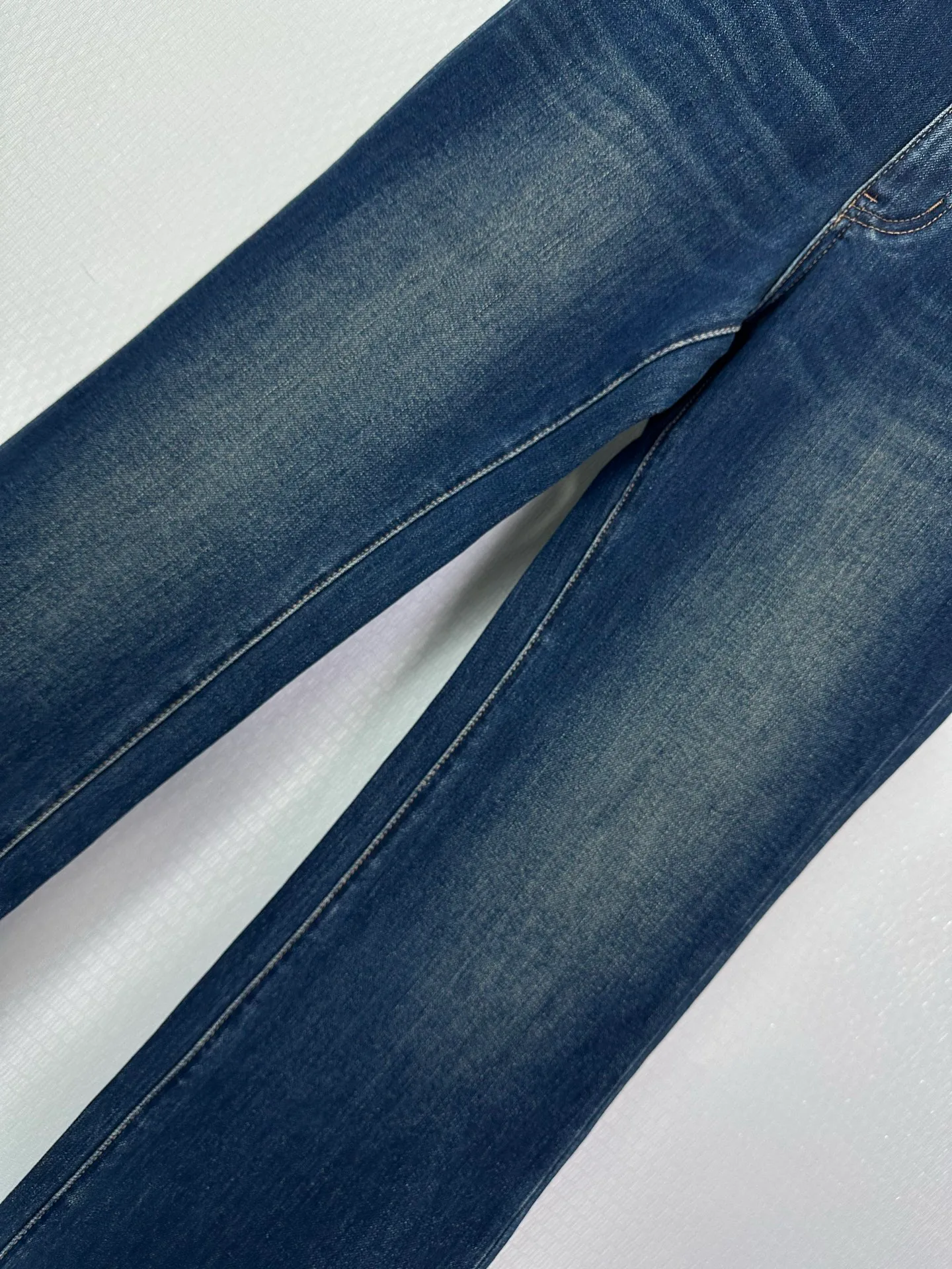 Джинсы Женские Saint Laurent 19445947