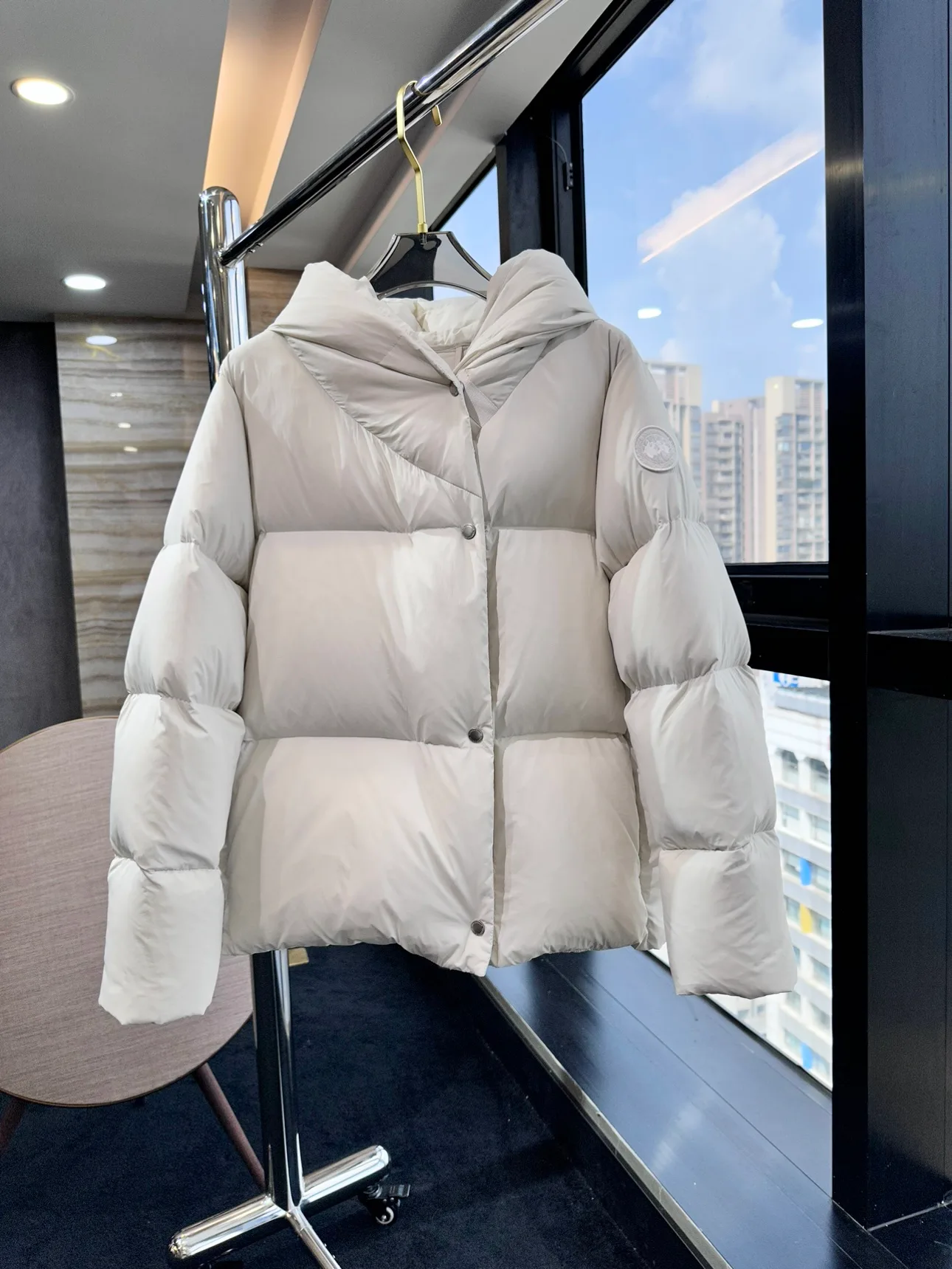 Куртки И Пуховики Женские Canada Goose 18099859