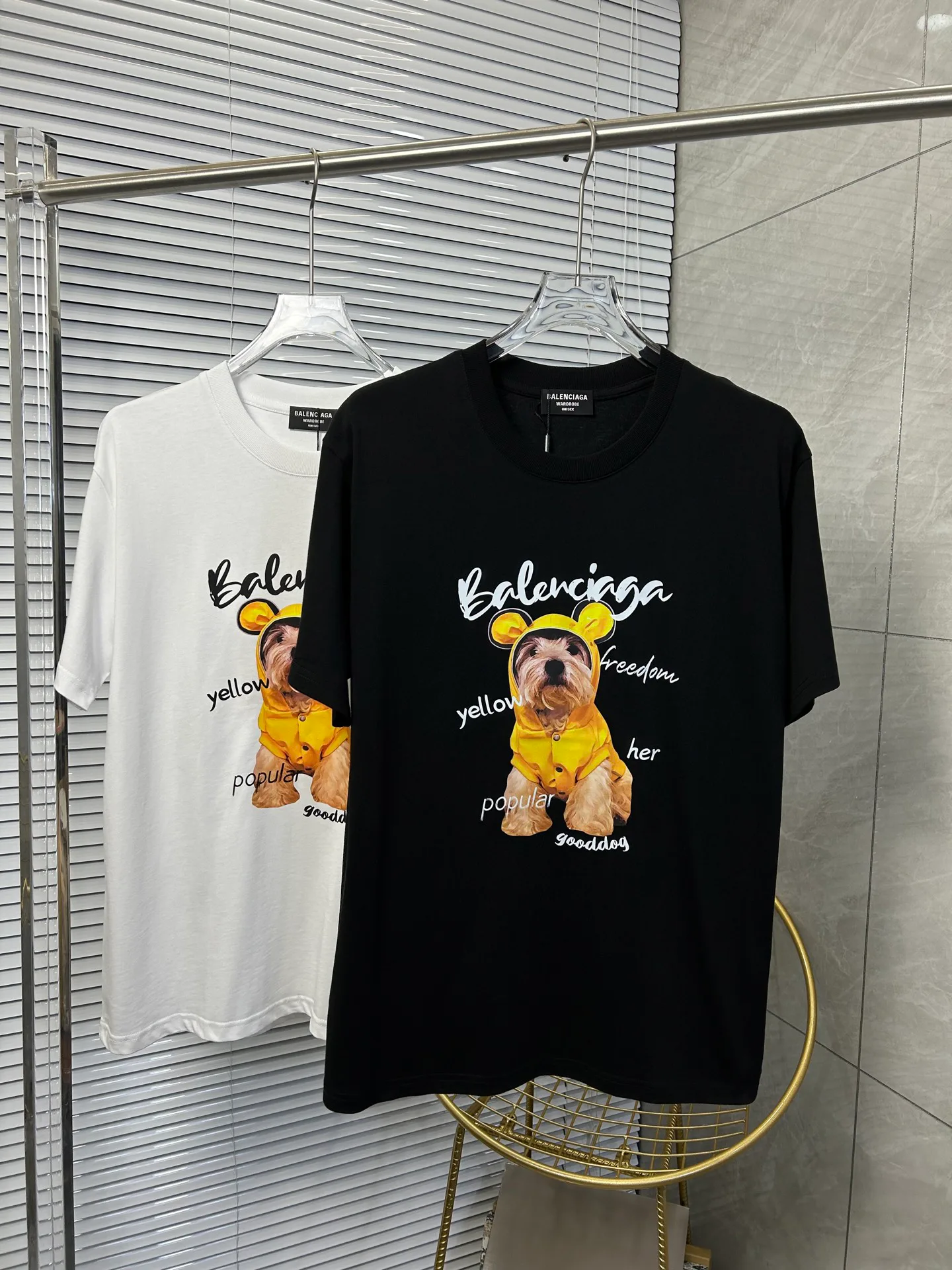 Футболки Женские Balenciaga 15448