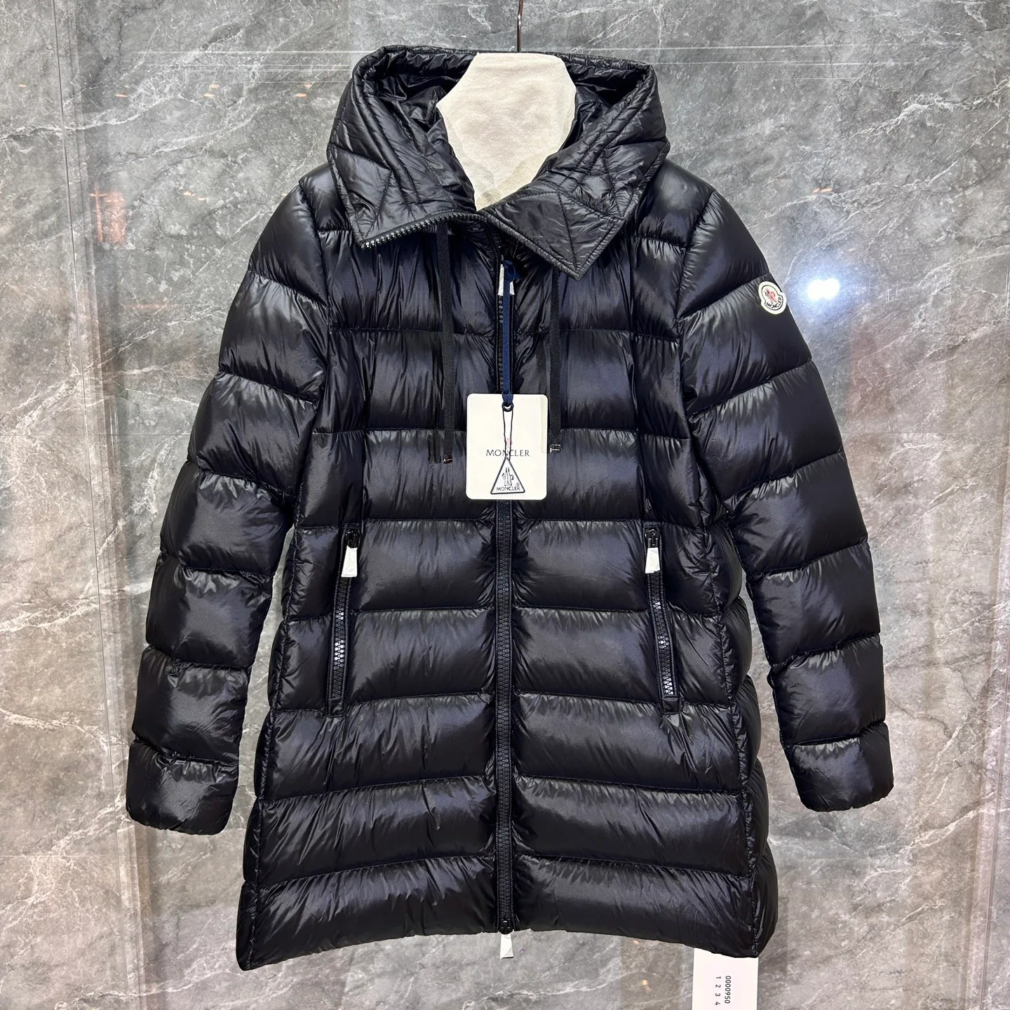 Куртки И Пуховики Женские Moncler 18184465