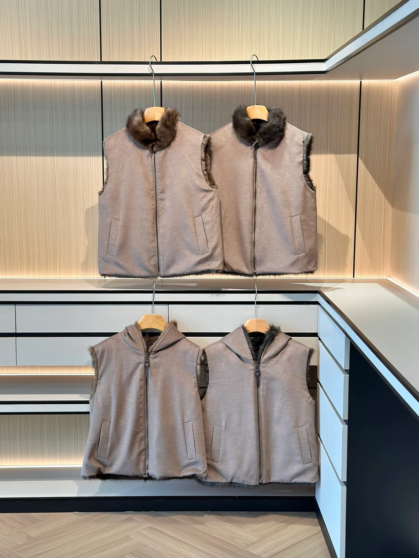 Жилеты Женские Loro Piana 18197568