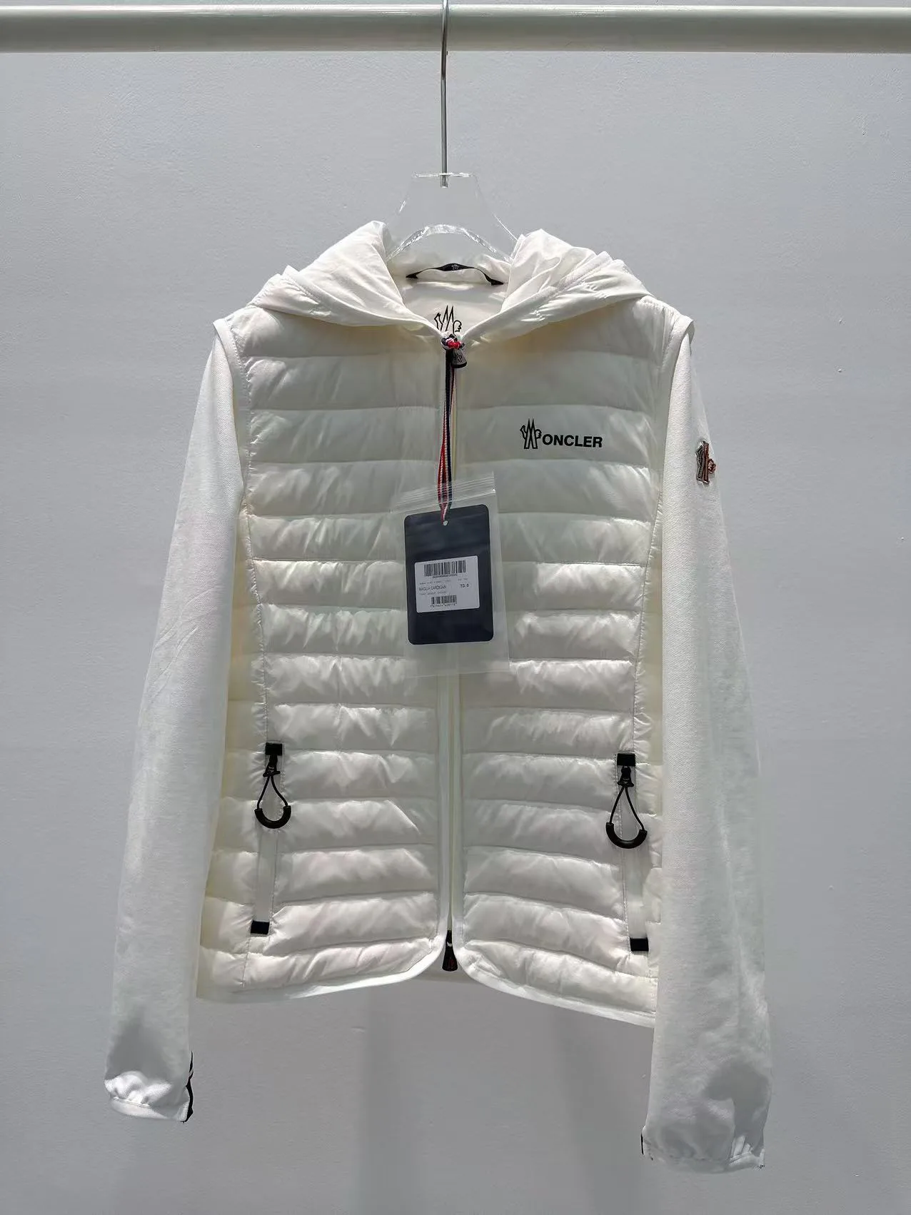 Куртки И Пуховики Женские Moncler 17380476