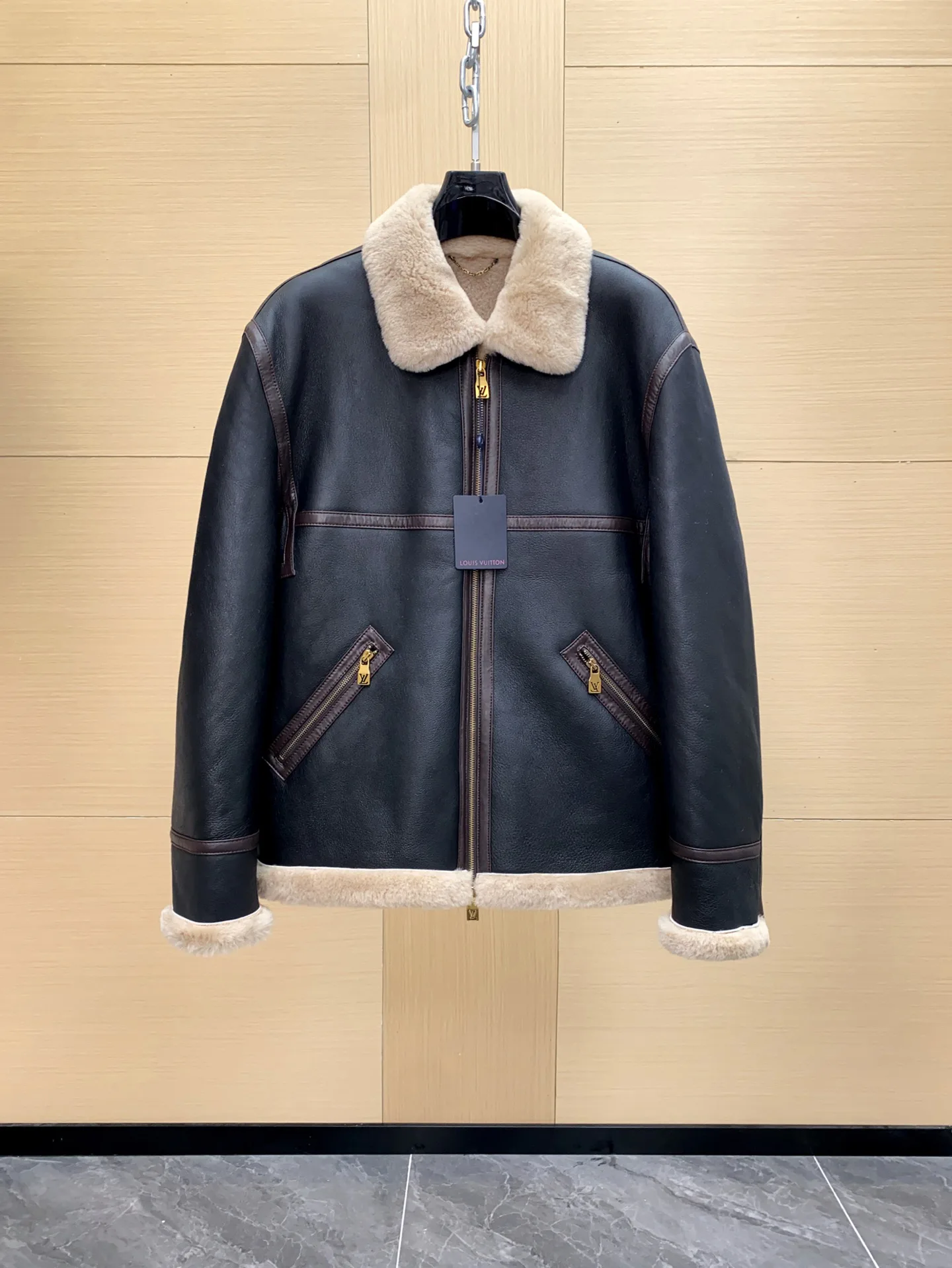 Кожаные Куртки И Дублёнки Мужские Louis Vuitton 245412