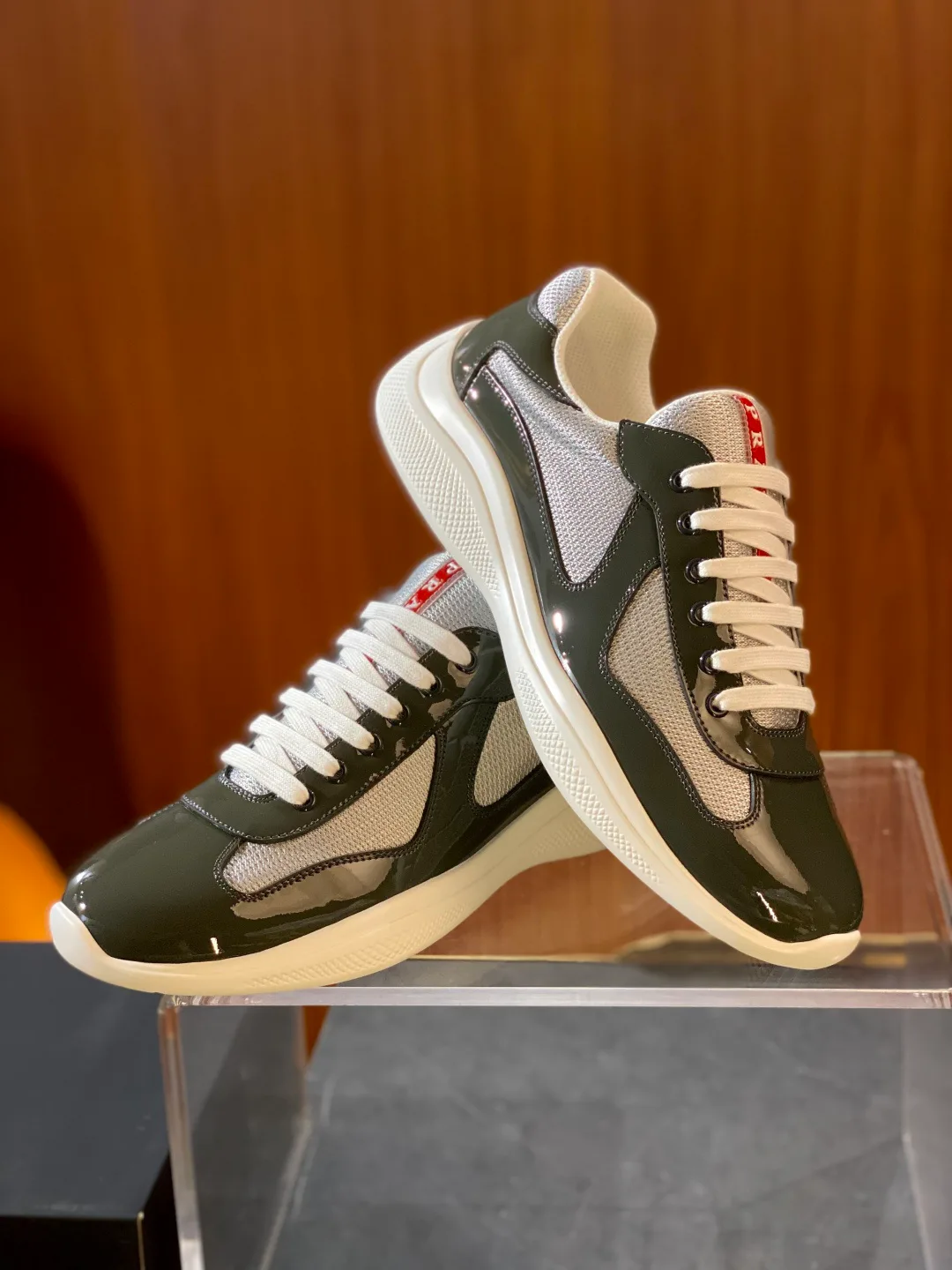 Кроссовки Женские Prada 1845395