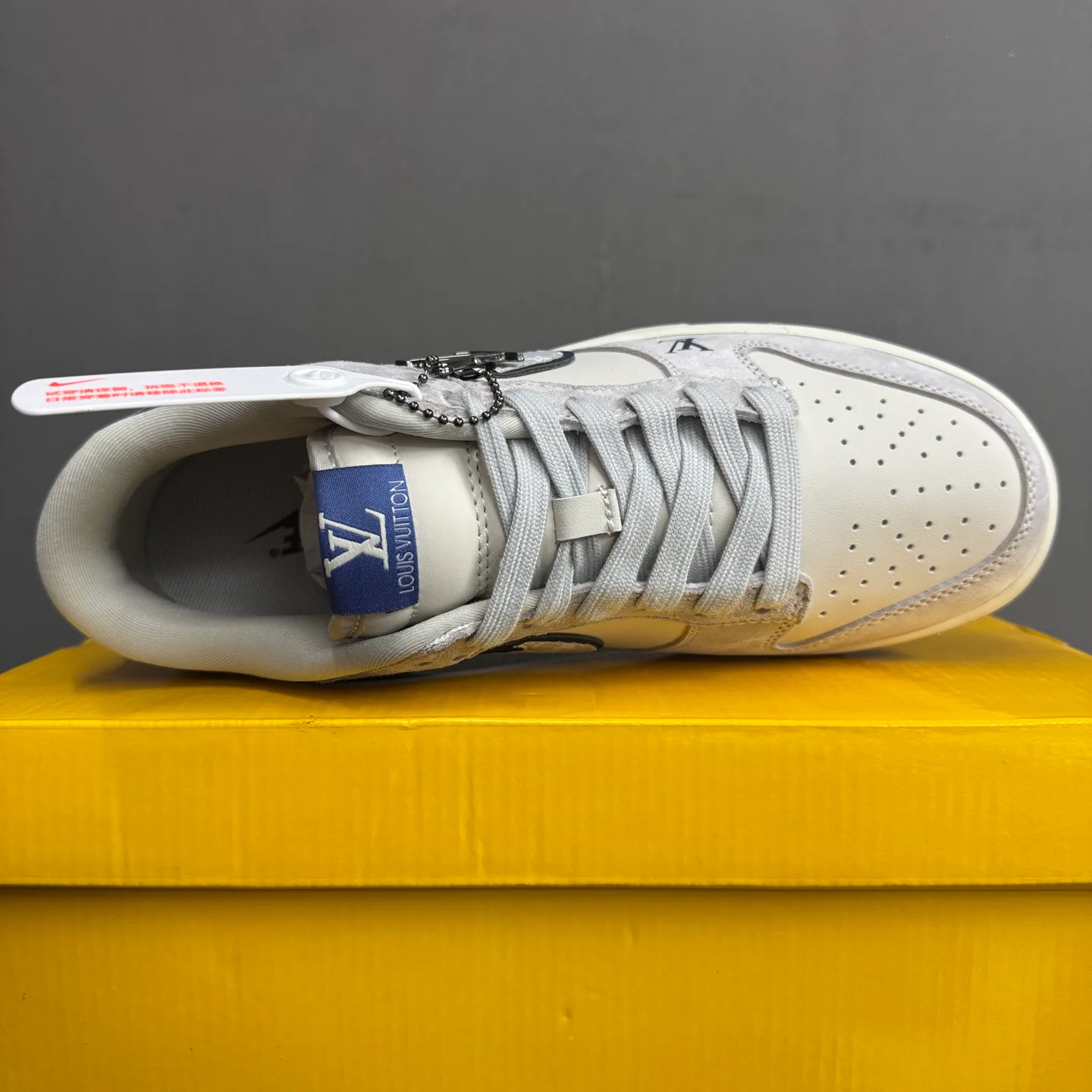 Кроссовки Женские Nike 374049