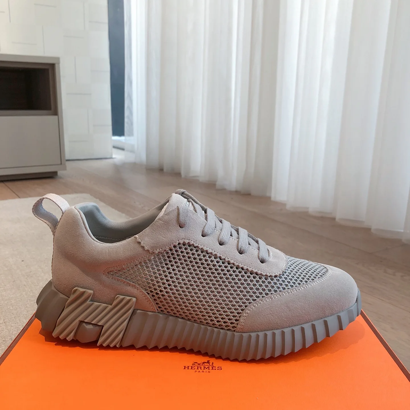 Кроссовки Женские Hermes 1154430