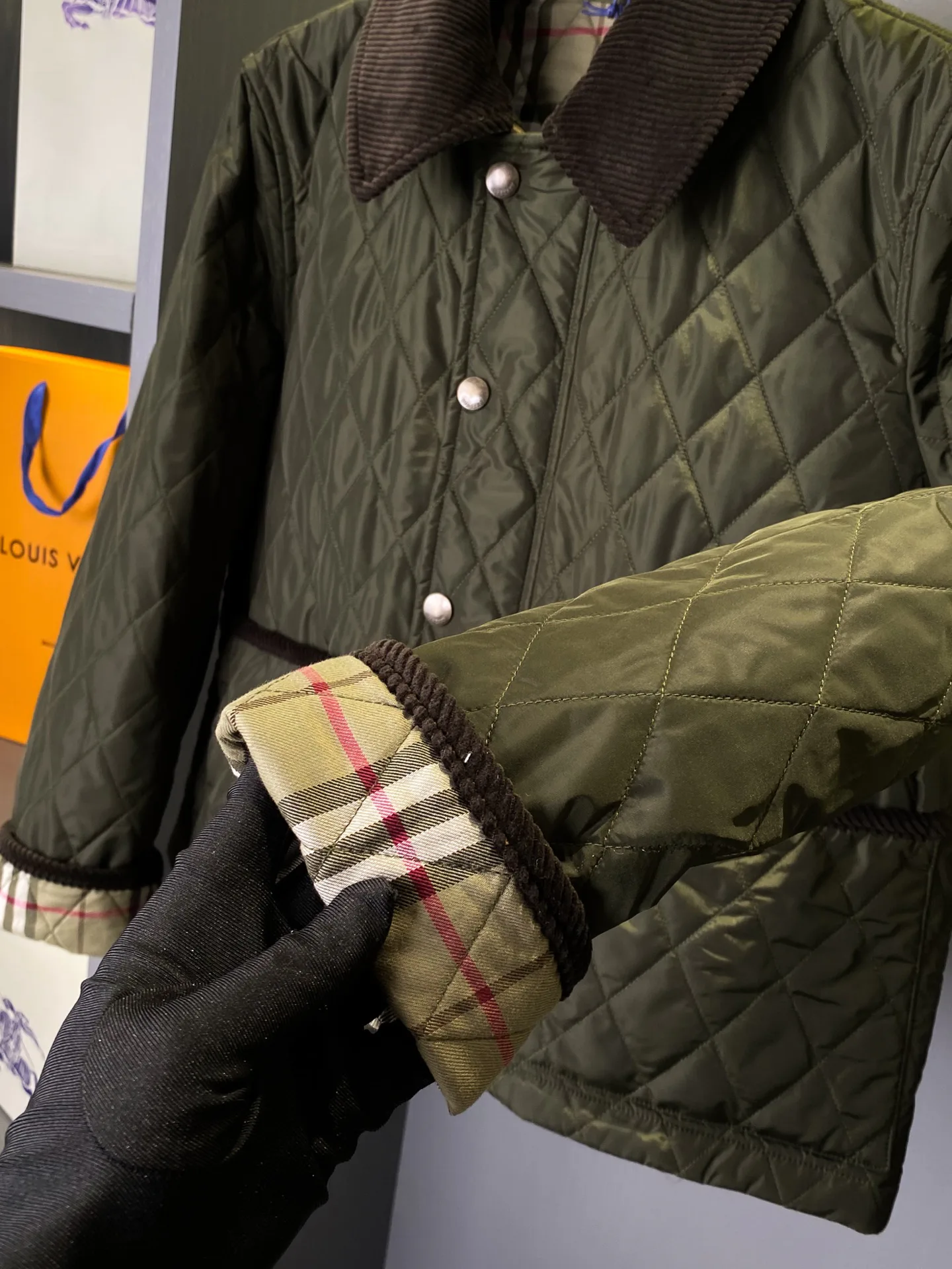 Куртки И Пуховики Женские Burberry 18513002