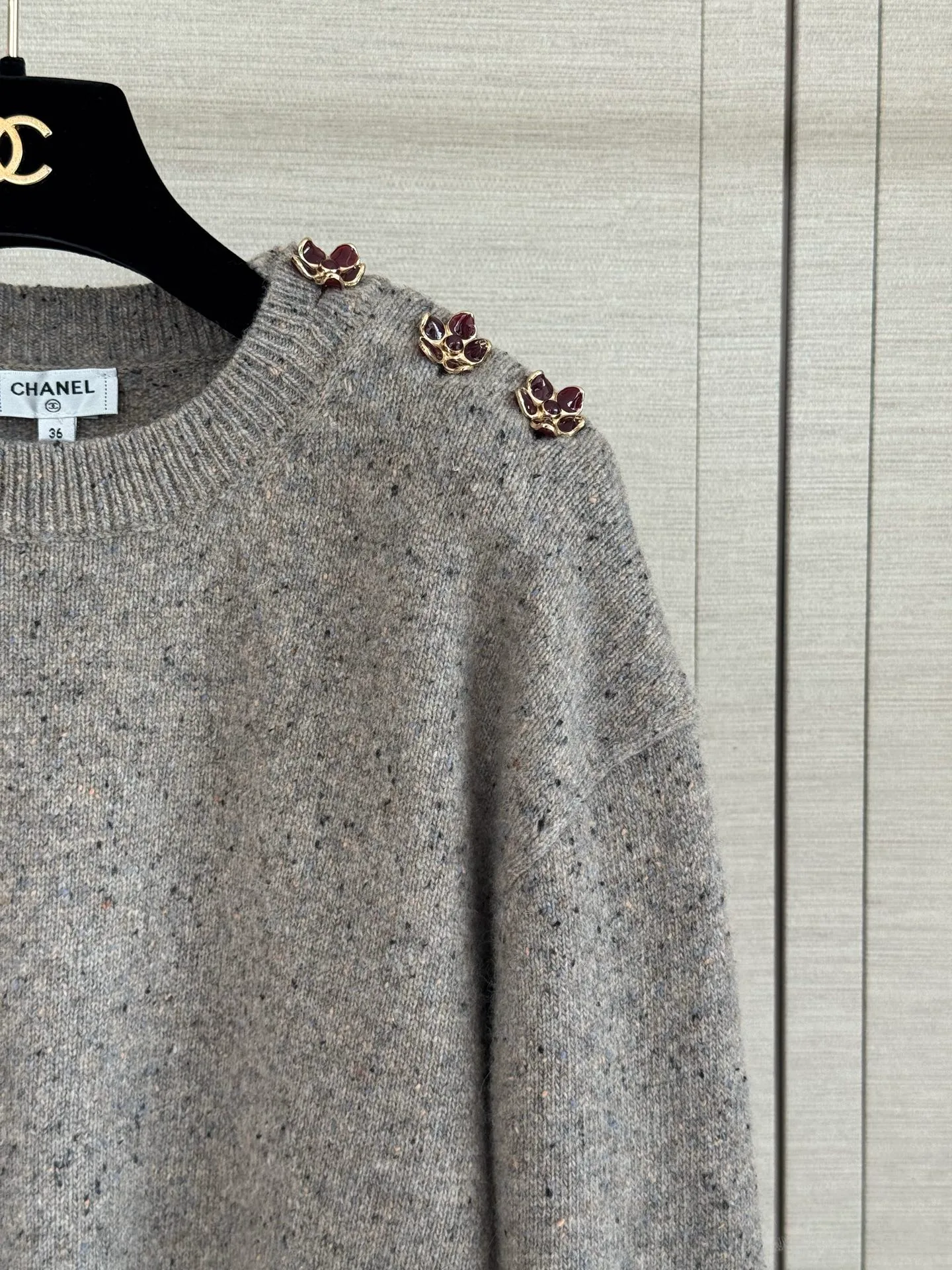 Джемперы И Свитеры Женские Chanel 17895963