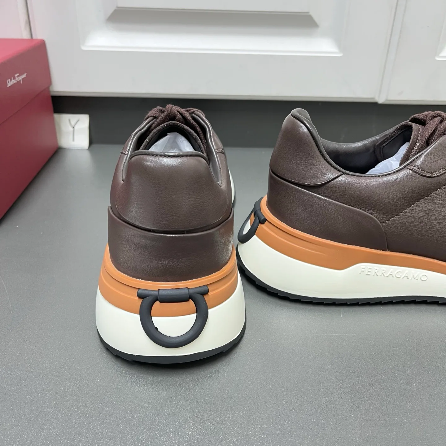 Кроссовки Мужские Salvatore Ferragamo 3369664