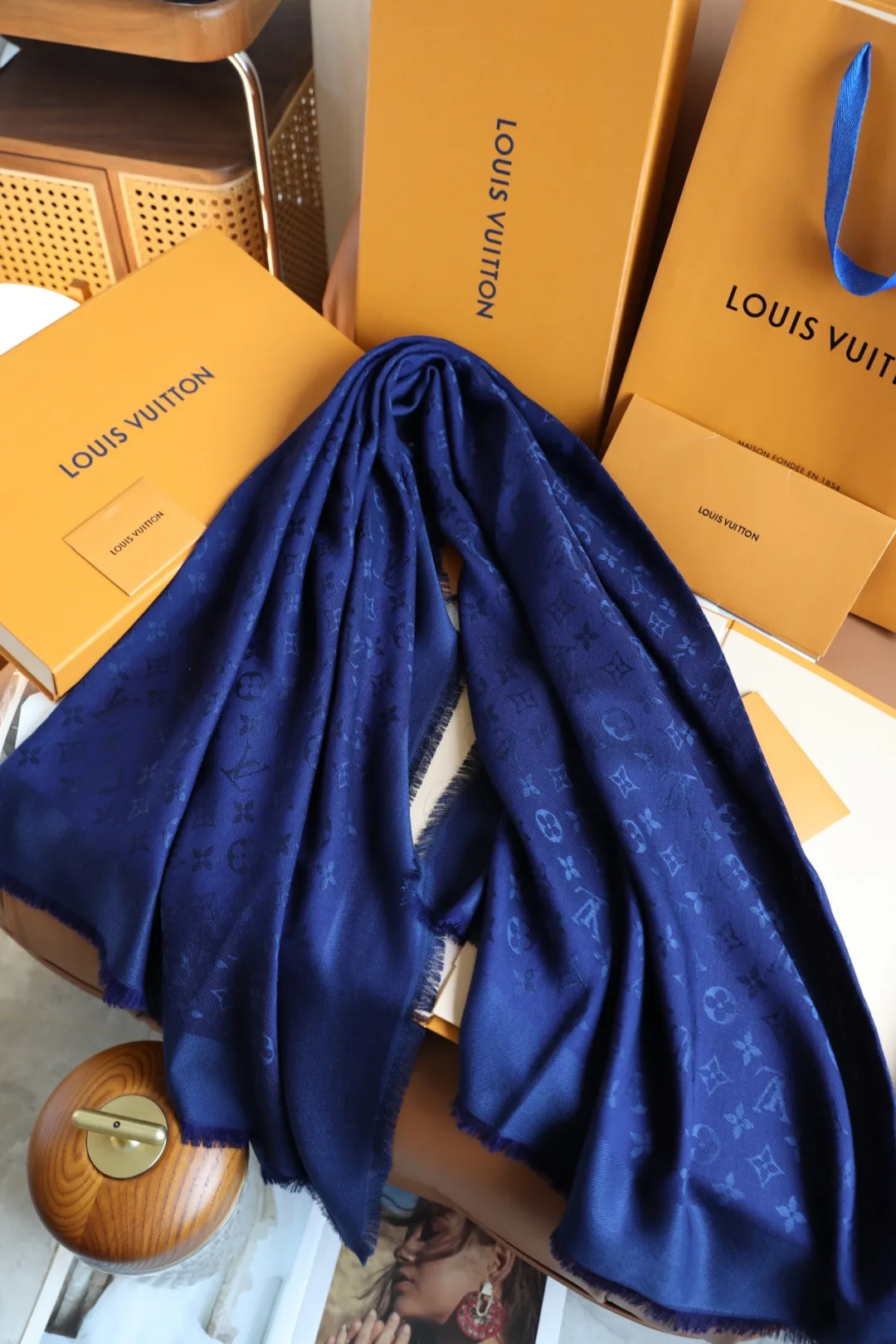 Шарфы Louis Vuitton 1431400