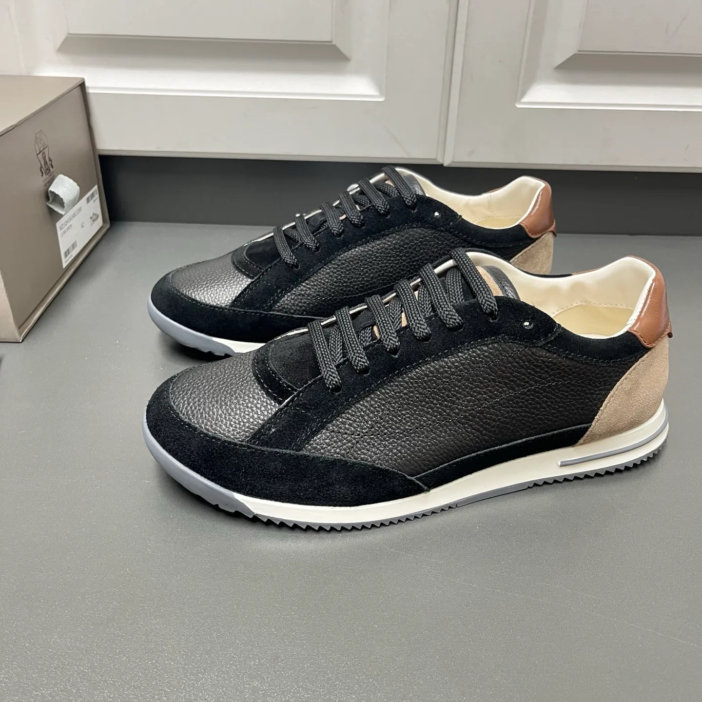 Кроссовки Мужские Brunello Cucinelli 18468805