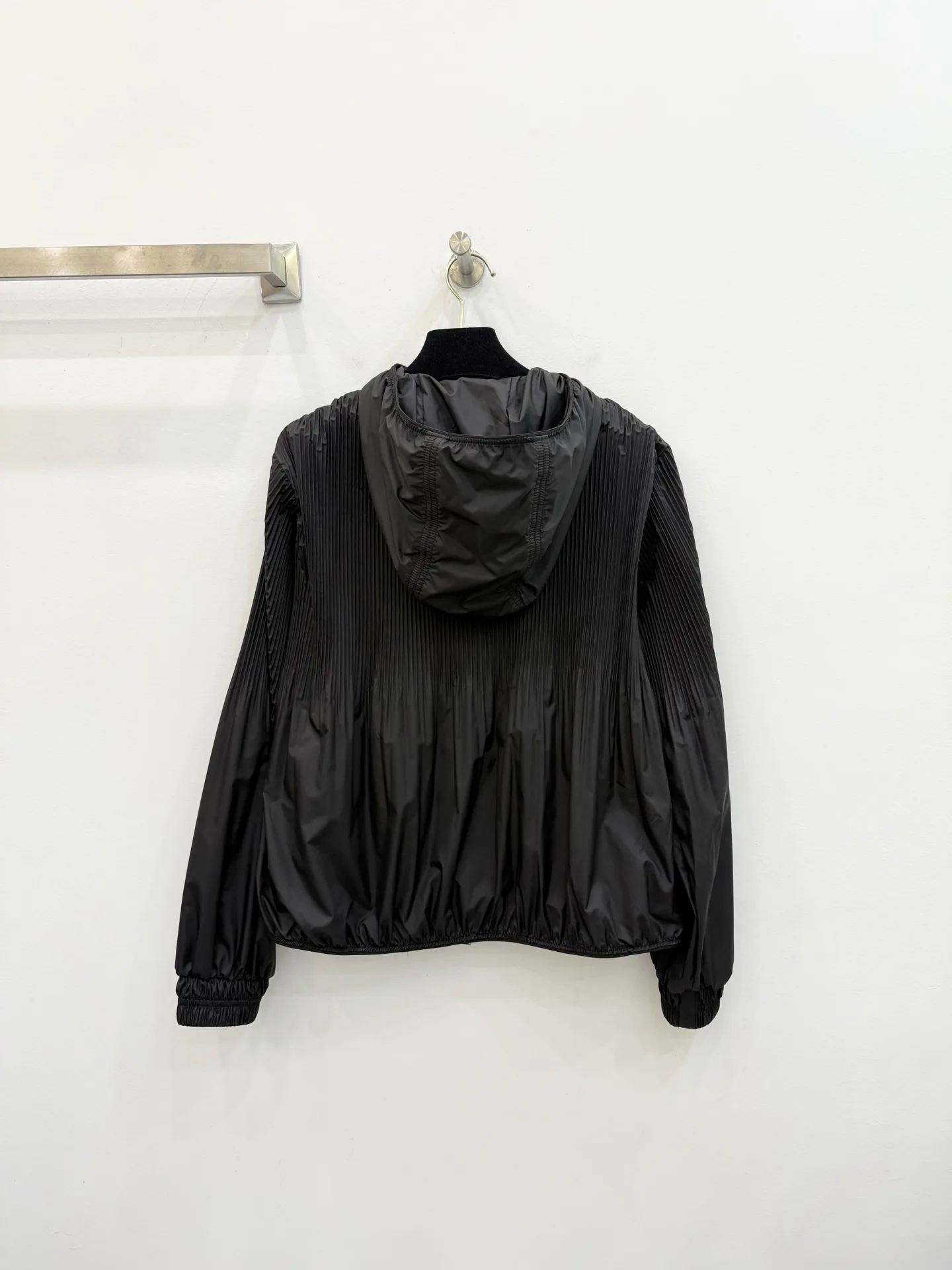 Куртки И Пуховики Женские Moncler 18767777