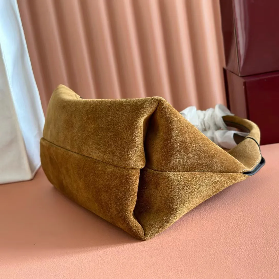 Классические Сумки Женские Gucci 512992