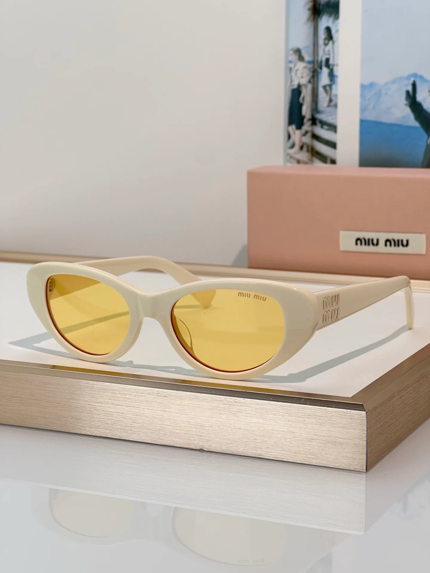 Очки Miu Miu 17565428