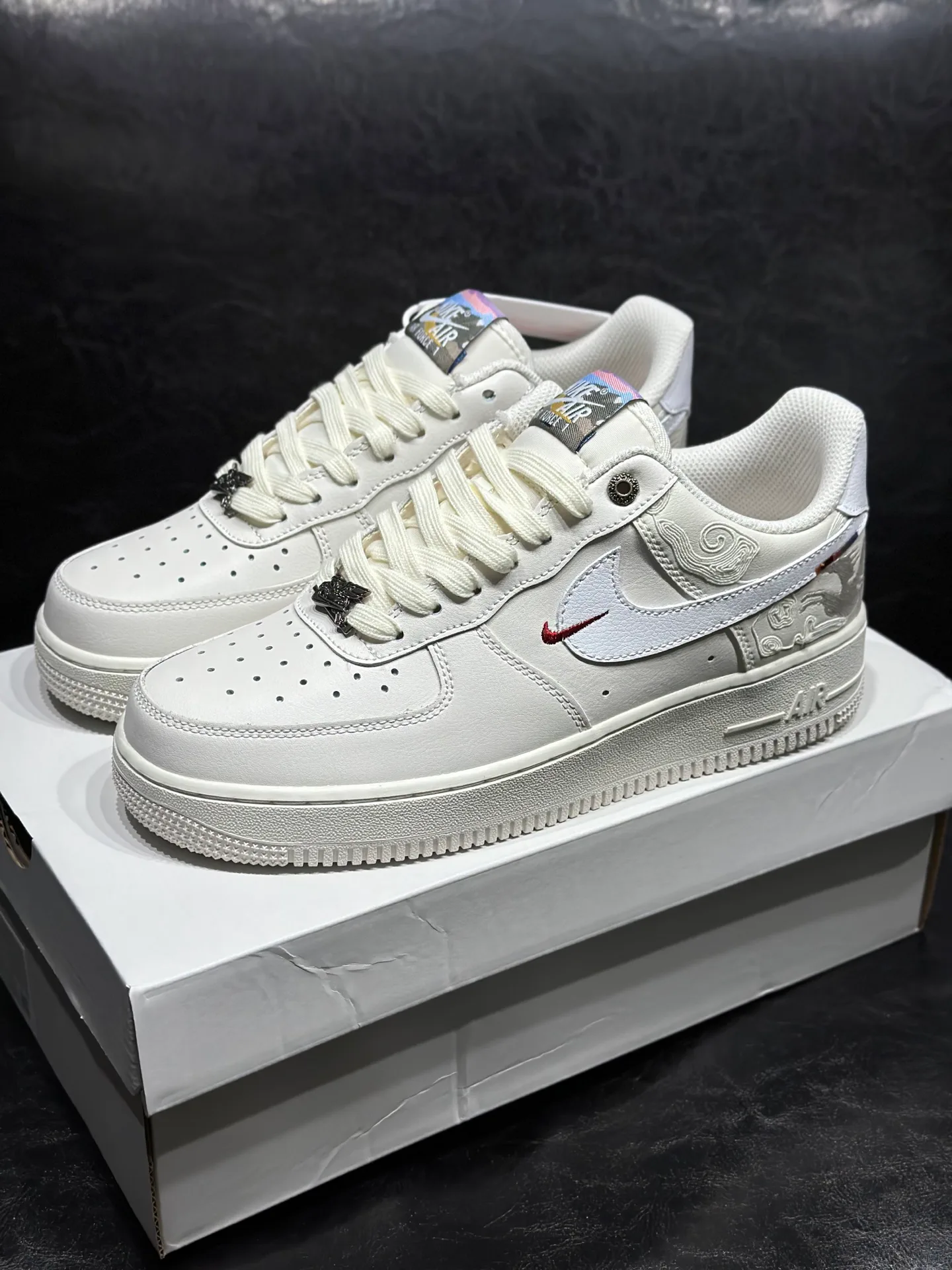 Кроссовки Женские Nike 846374