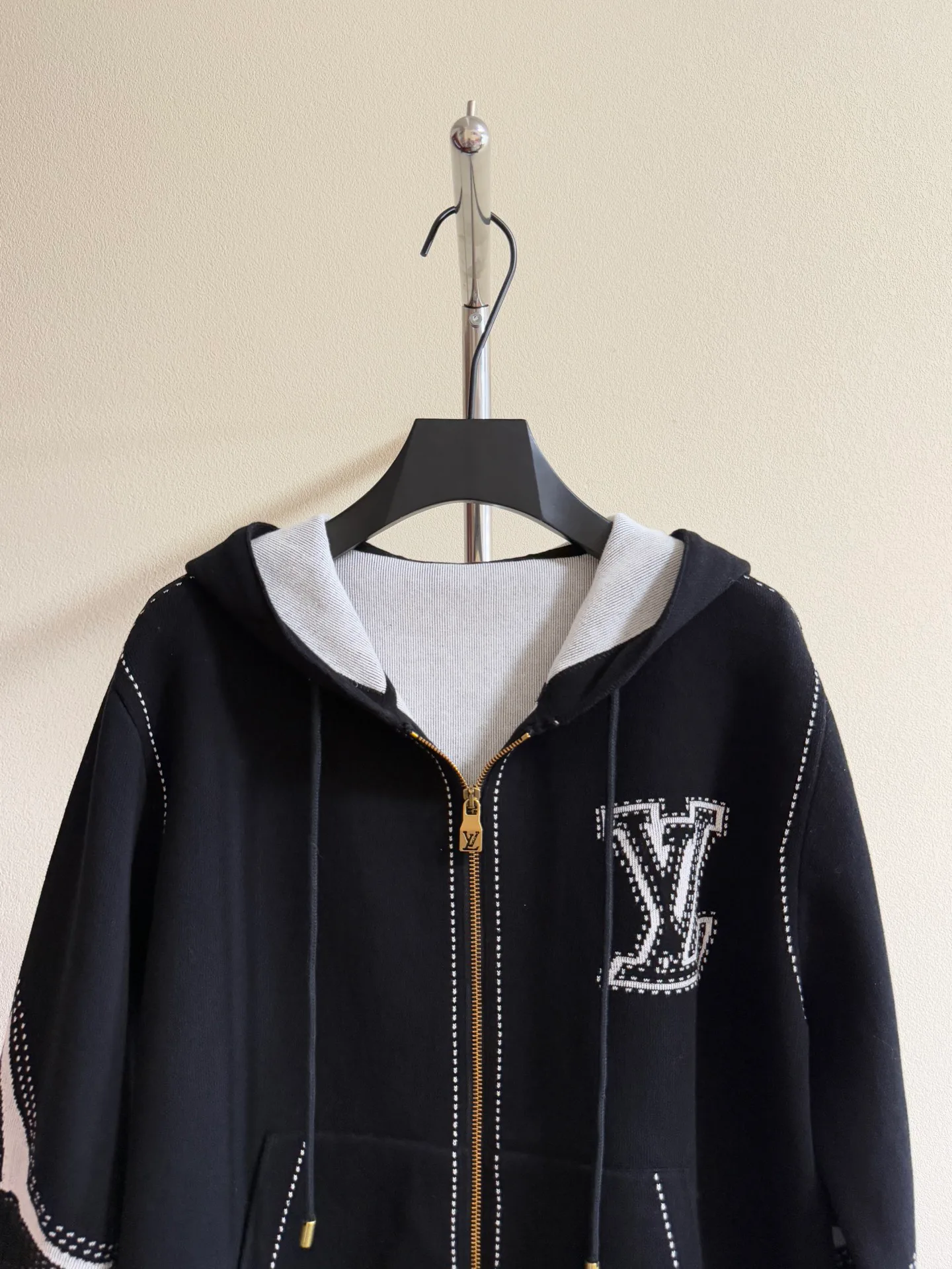 Куртки И Пуховики Женские Louis Vuitton 5014532