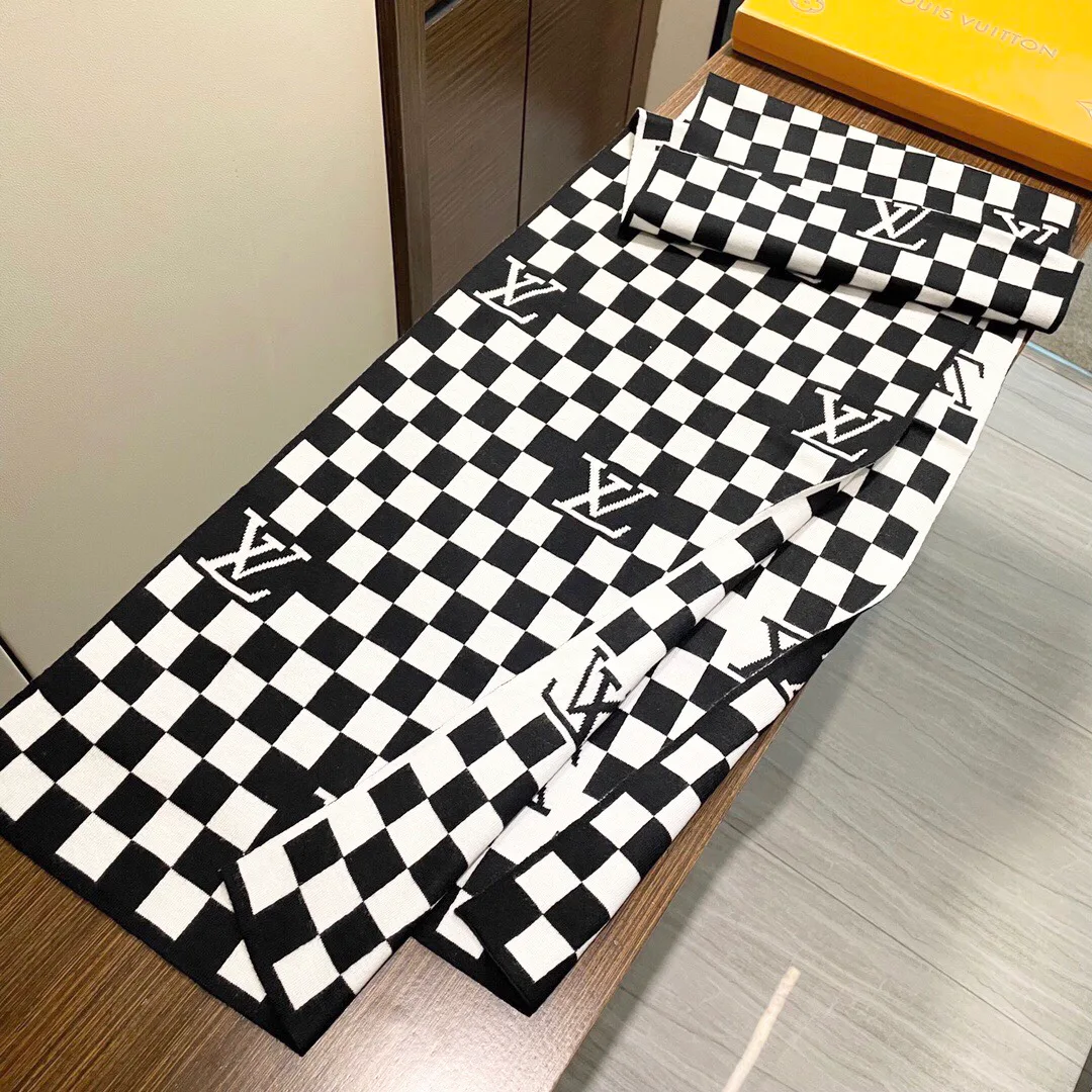 Шарфы Louis Vuitton 588260