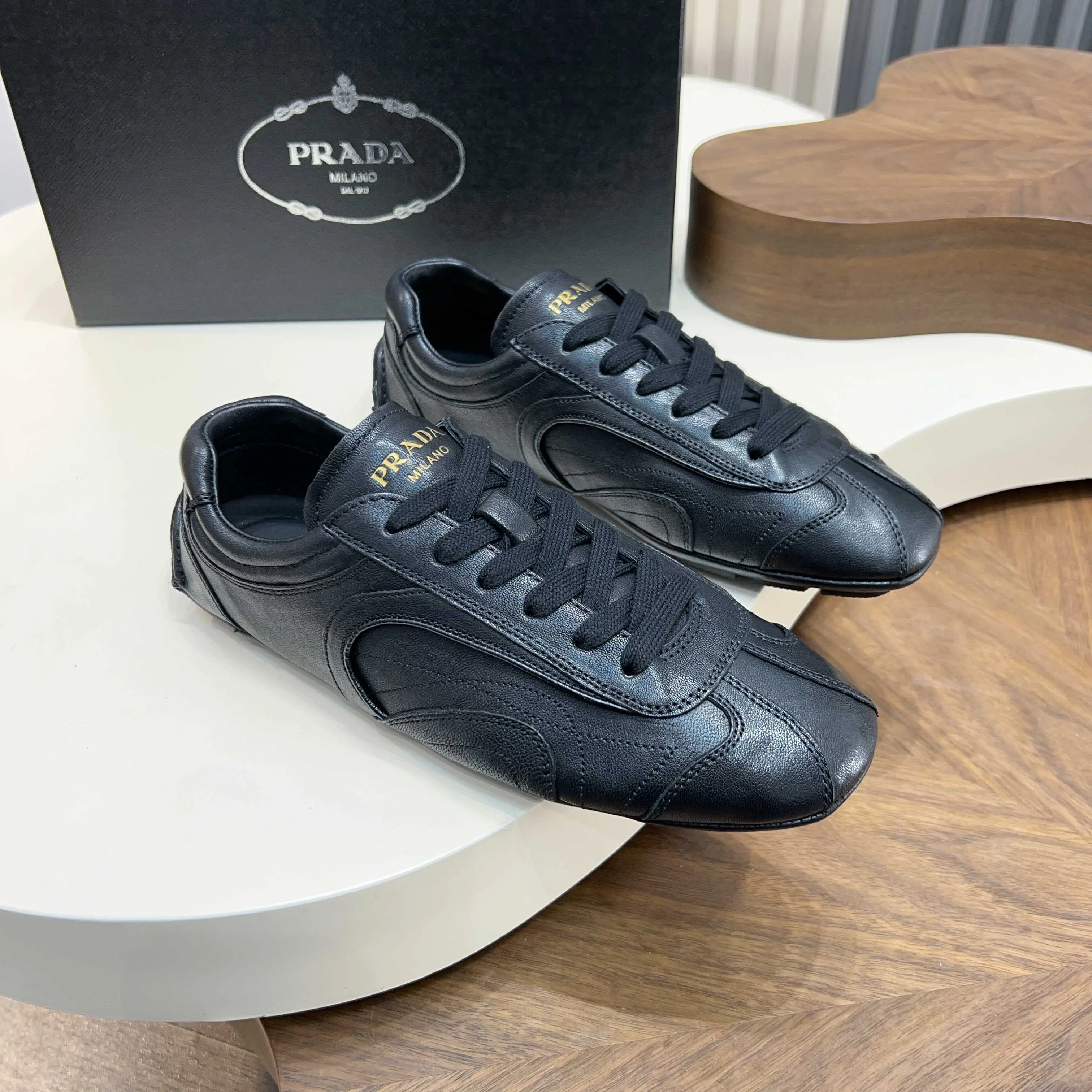 Кроссовки Мужские Prada 12651047