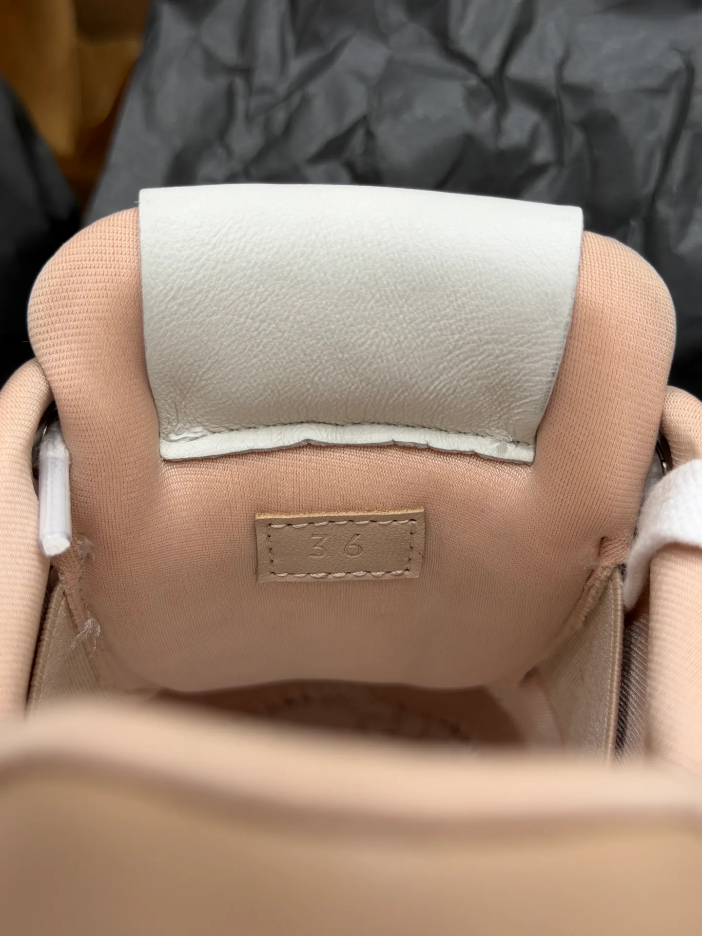 Кроссовки Женские Gucci 18995161