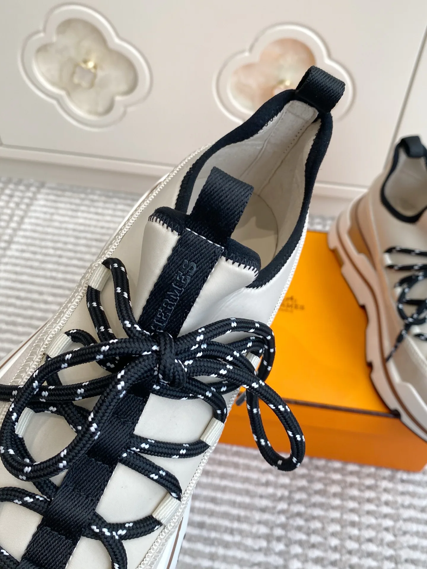 Кроссовки Мужские Hermes 17527387