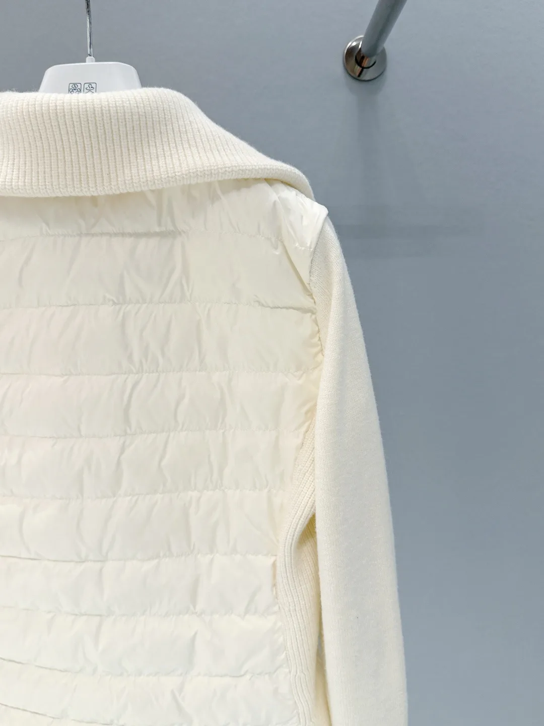 Куртки И Пуховики Женские Moncler 1523729