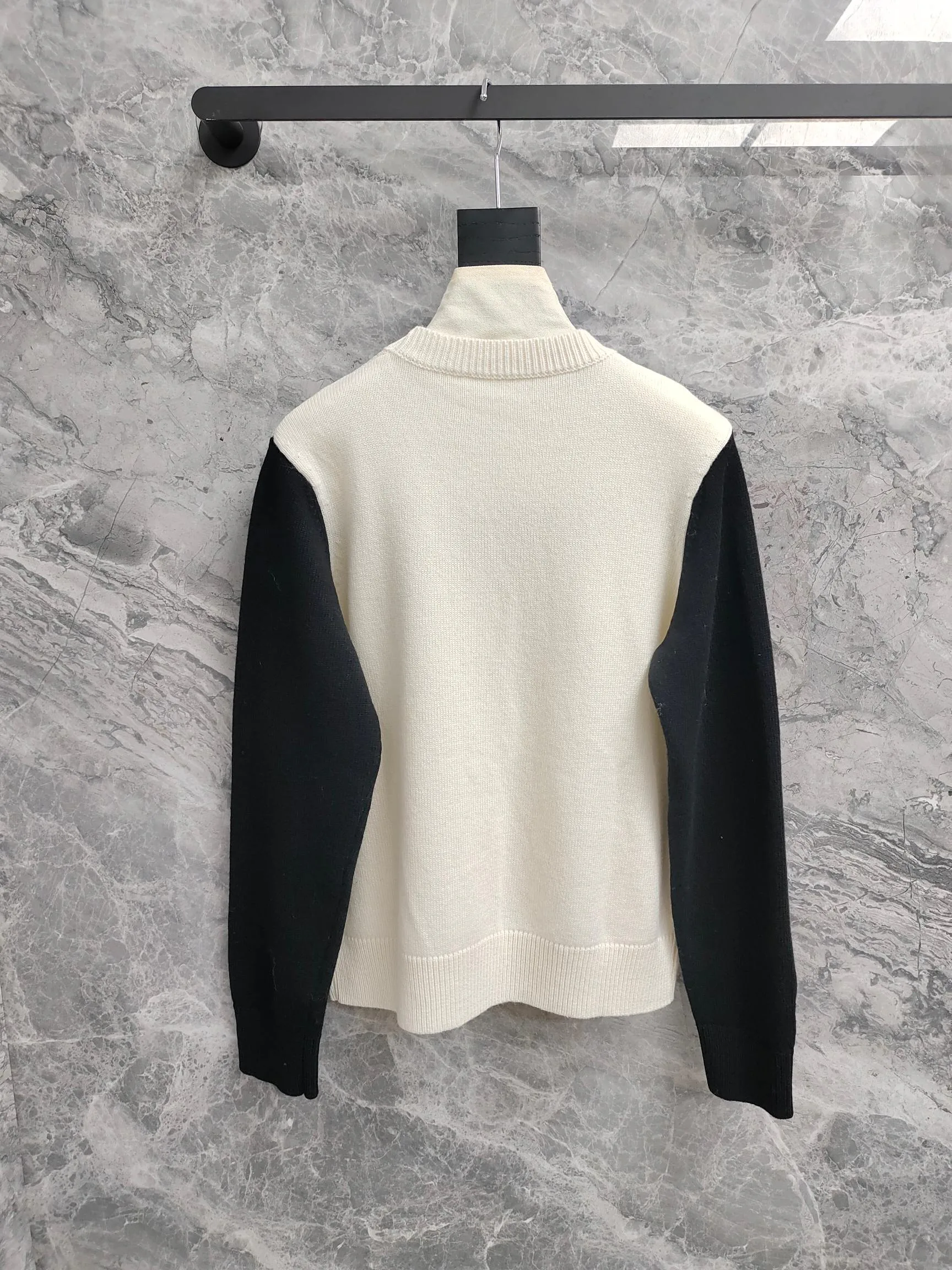 Джемперы И Свитеры Женские Chanel 340615