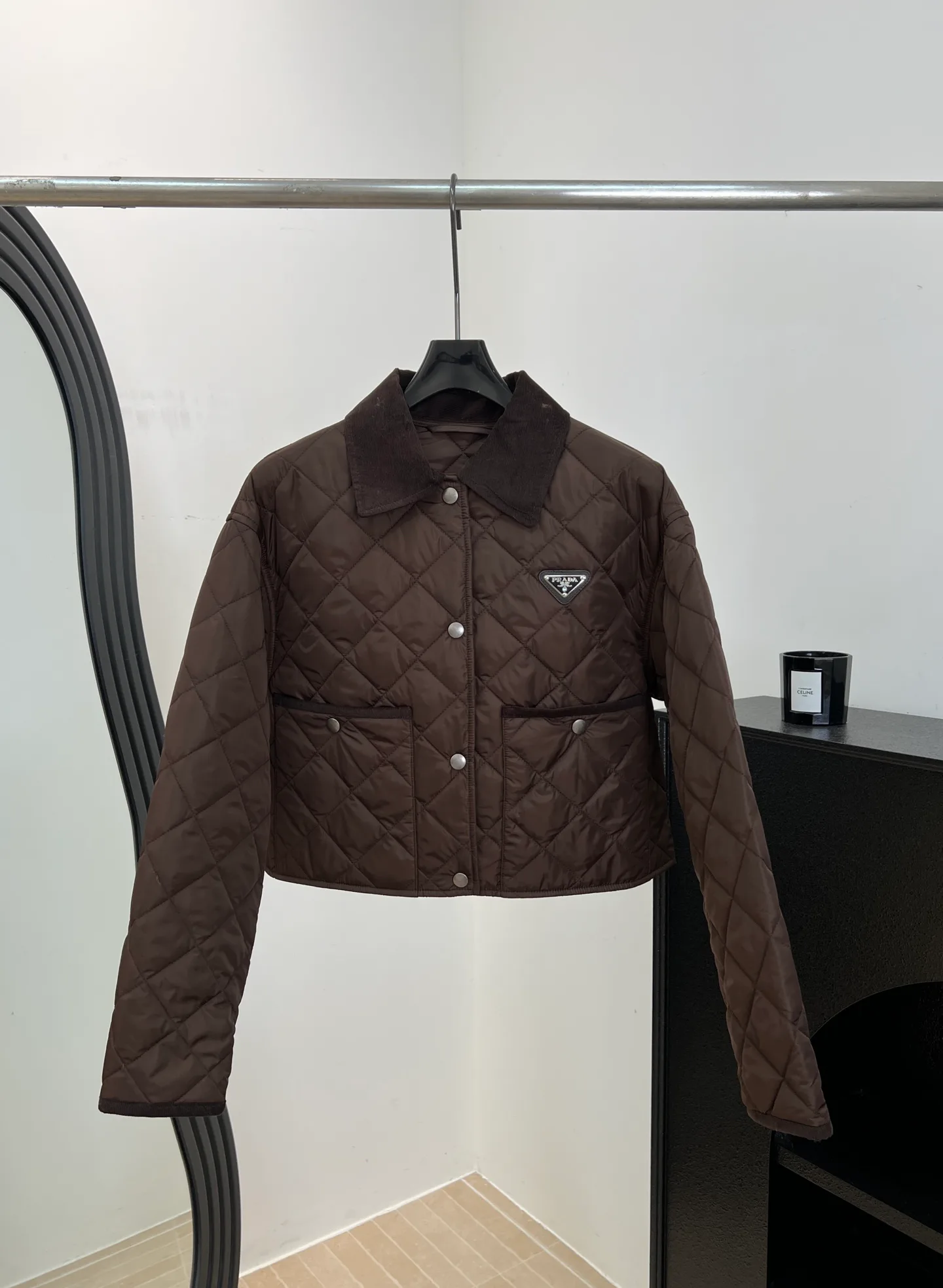 Куртки И Пуховики Женские Prada 18733502
