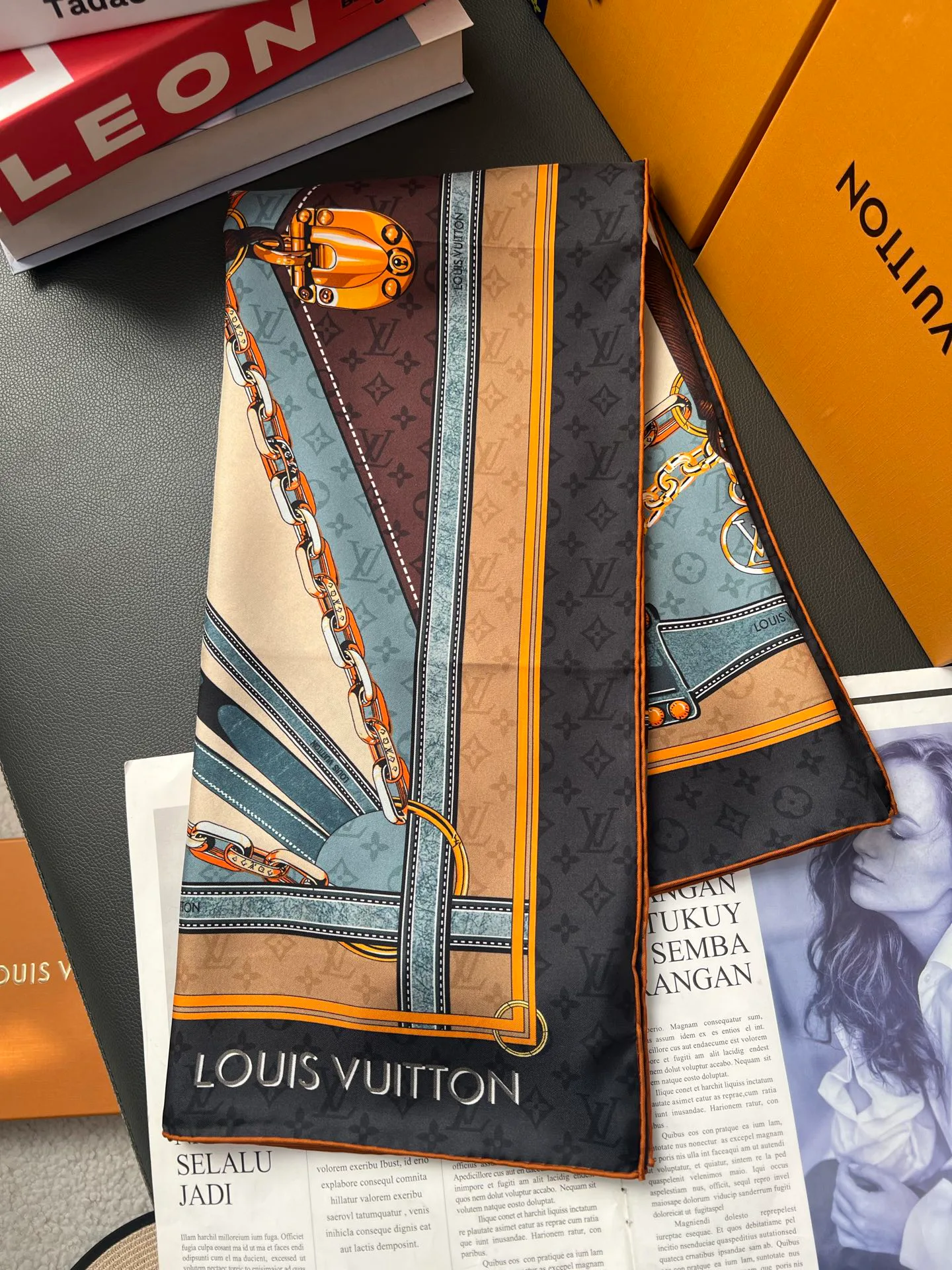 Шарфы Louis Vuitton 27657