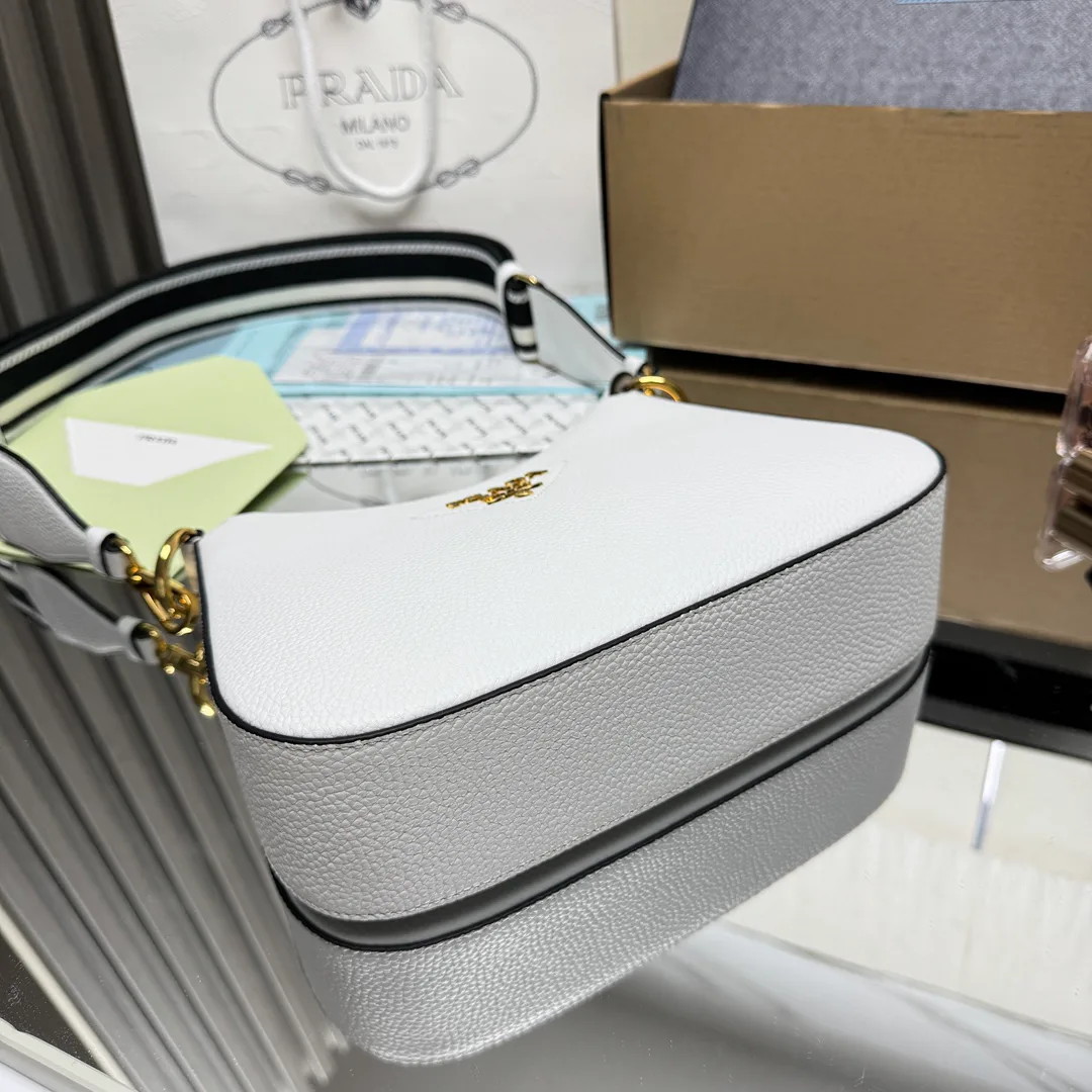 Сумки На Ремне Женские Prada 340384