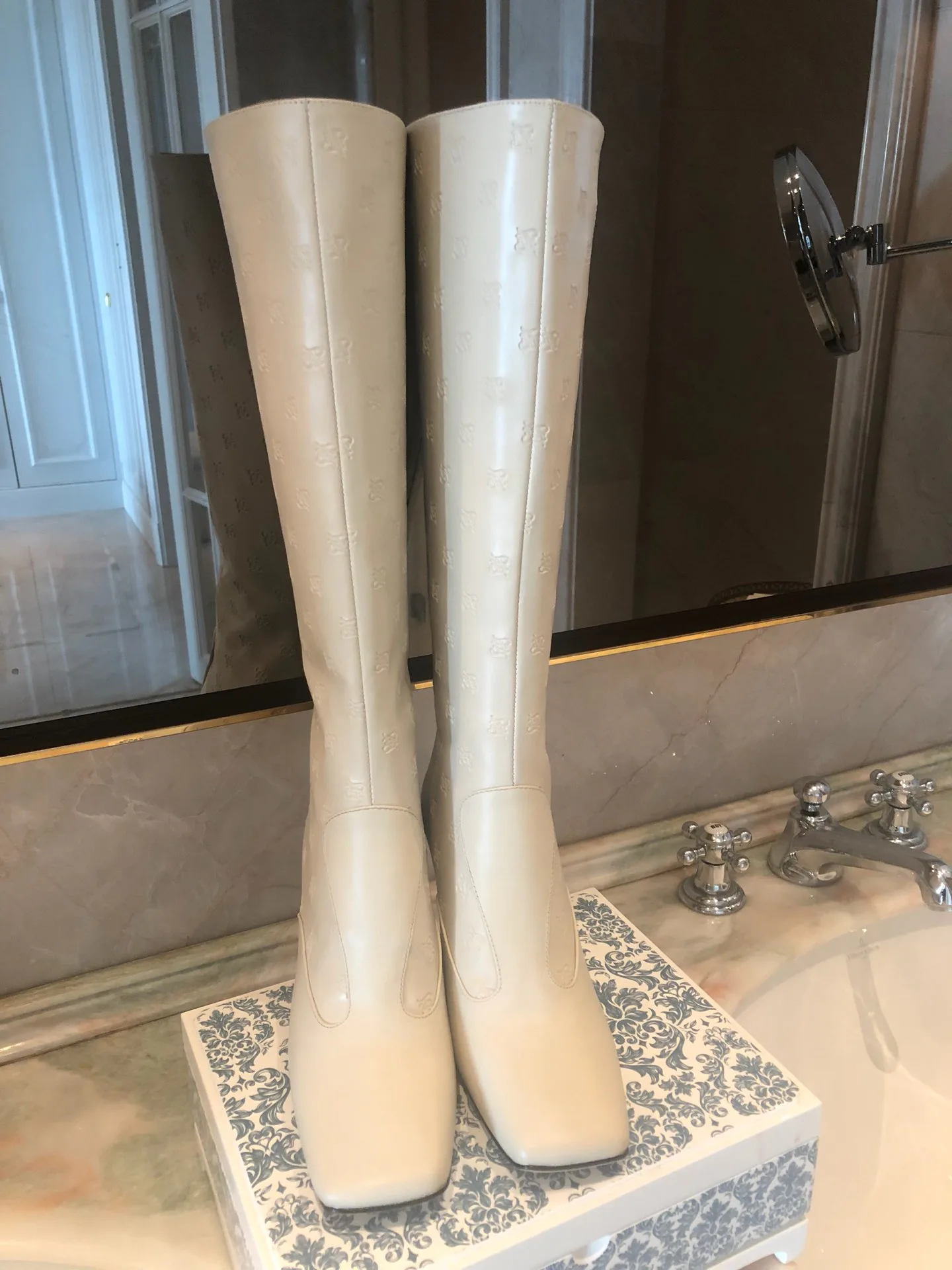 Сапоги Женские Louis Vuitton 4903