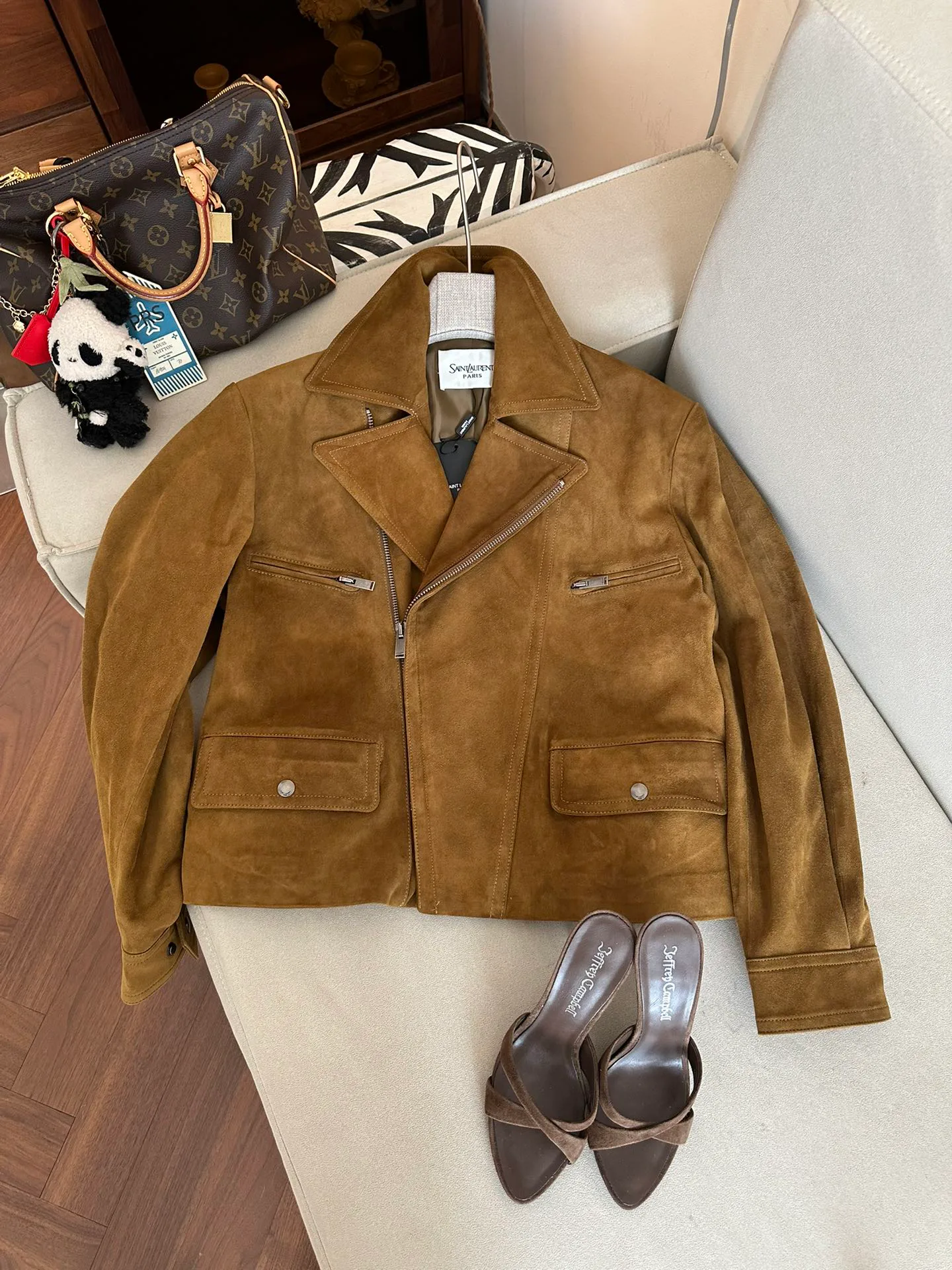 Кожаные Куртки И Дублёнки Женские Saint Laurent 11786232