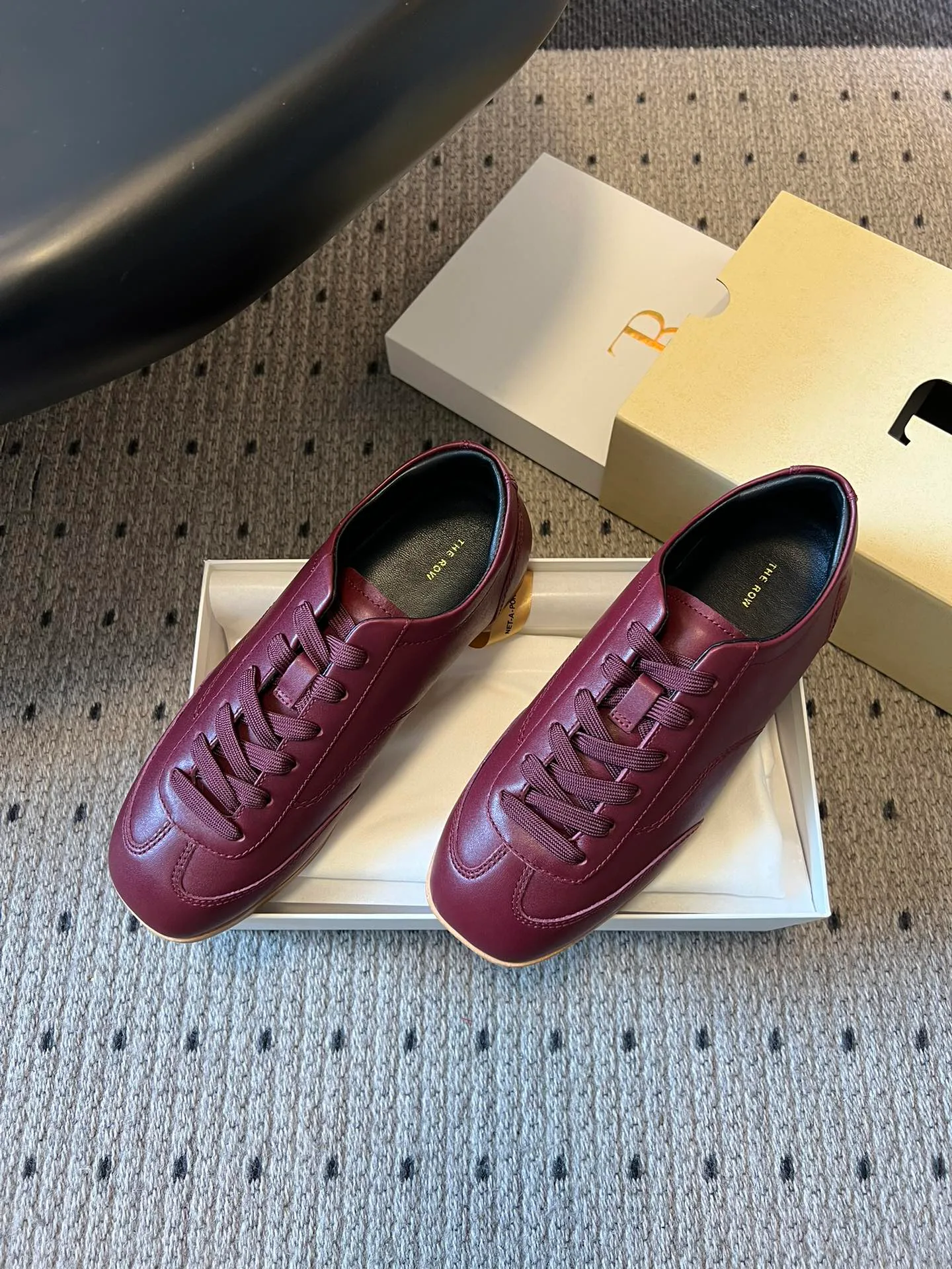 Кроссовки Женские The Row 10451421