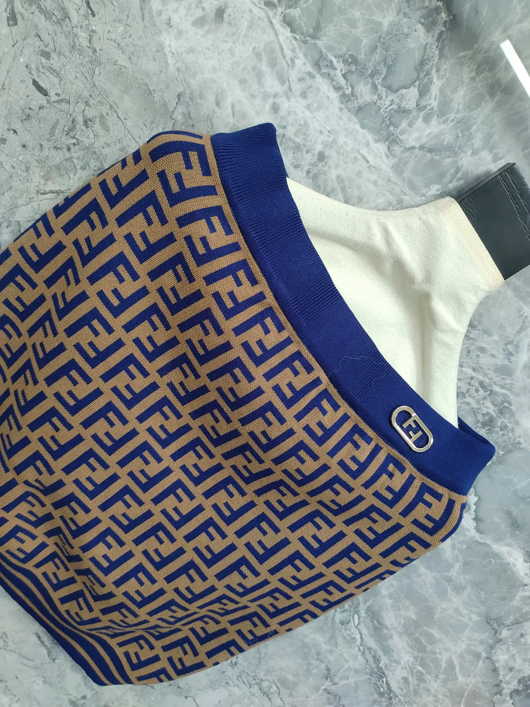 Юбки Женские Fendi 18743546